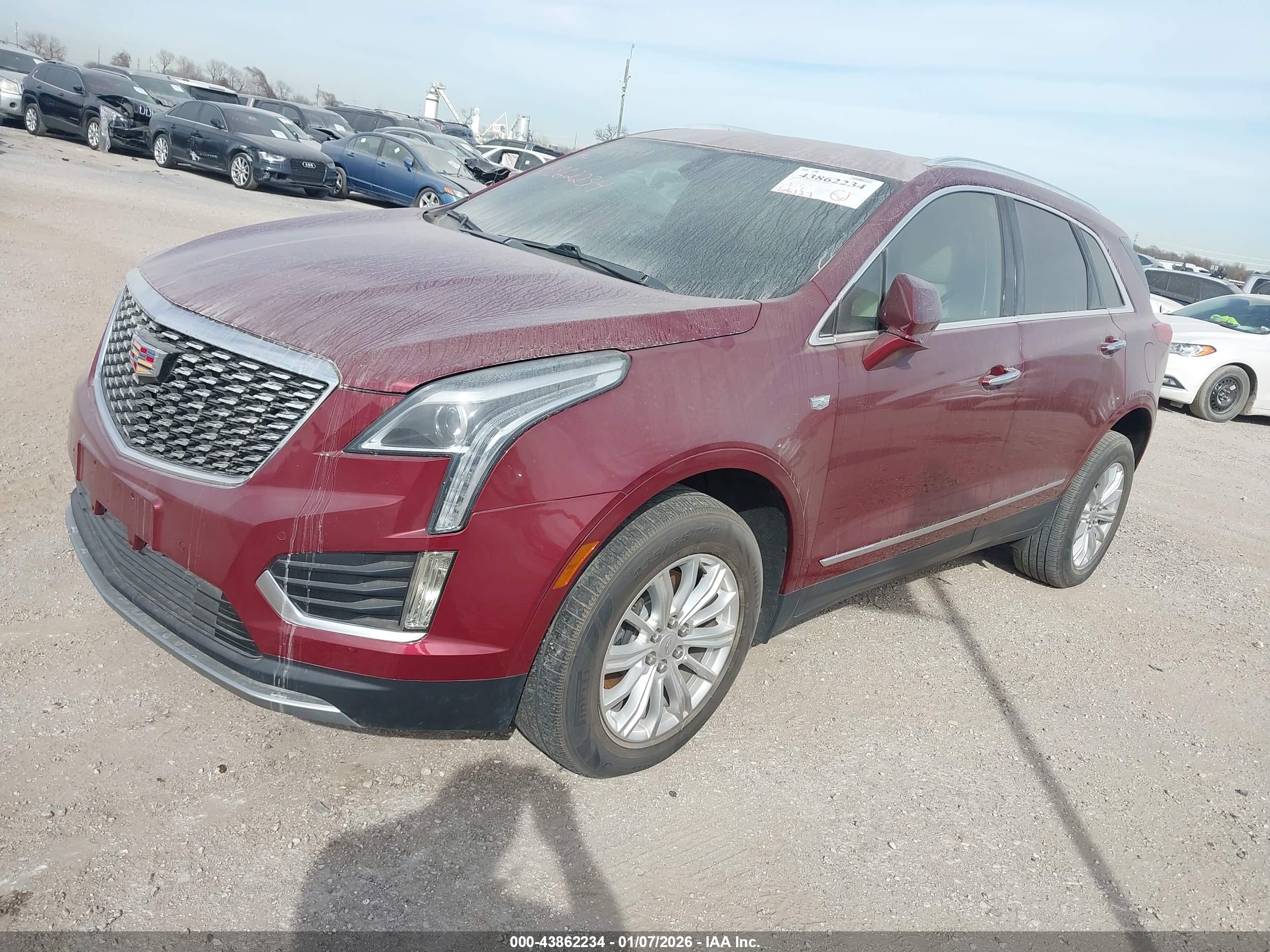 CADILLAC XT5 image 2