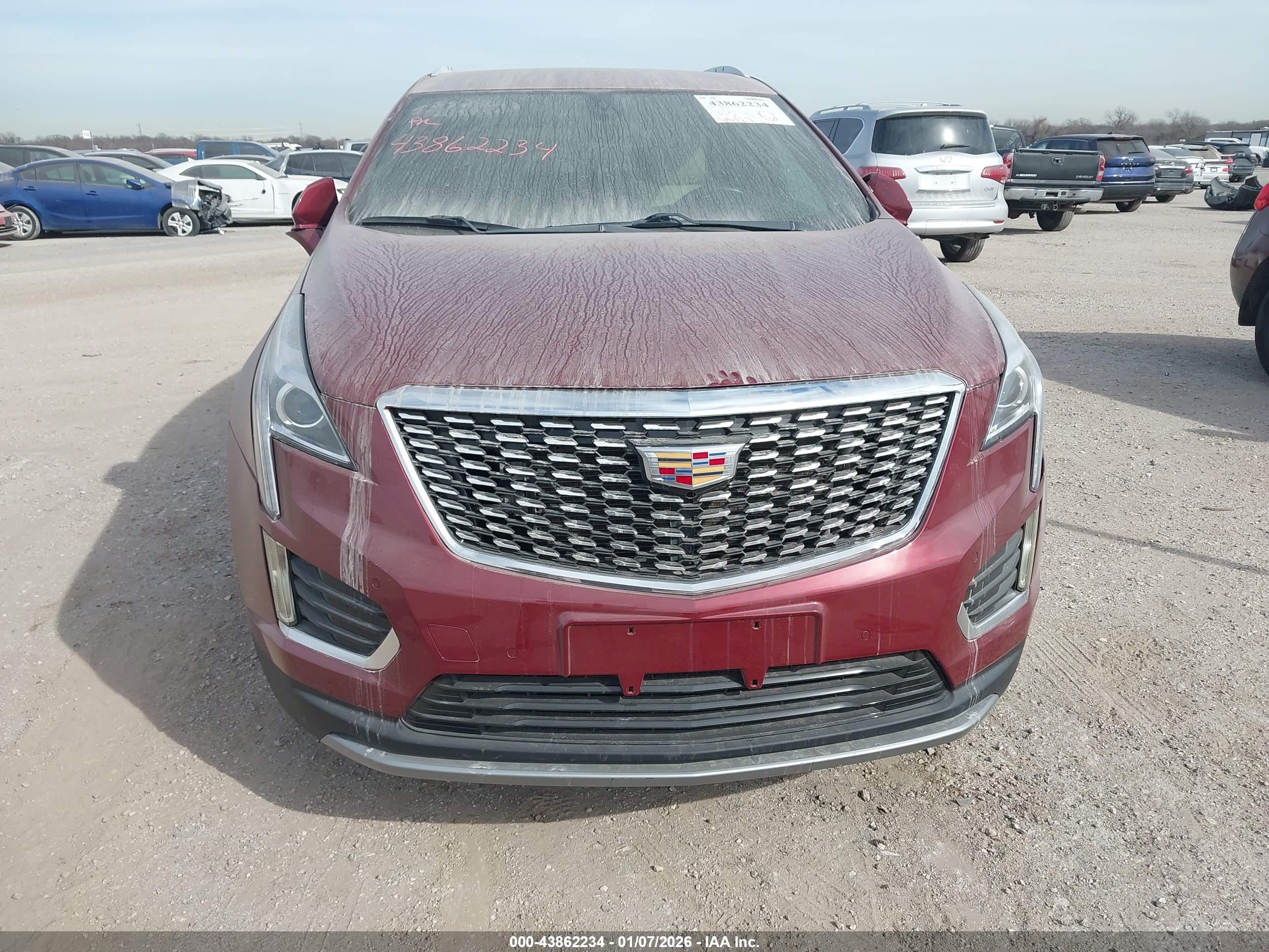 CADILLAC XT5 image 6