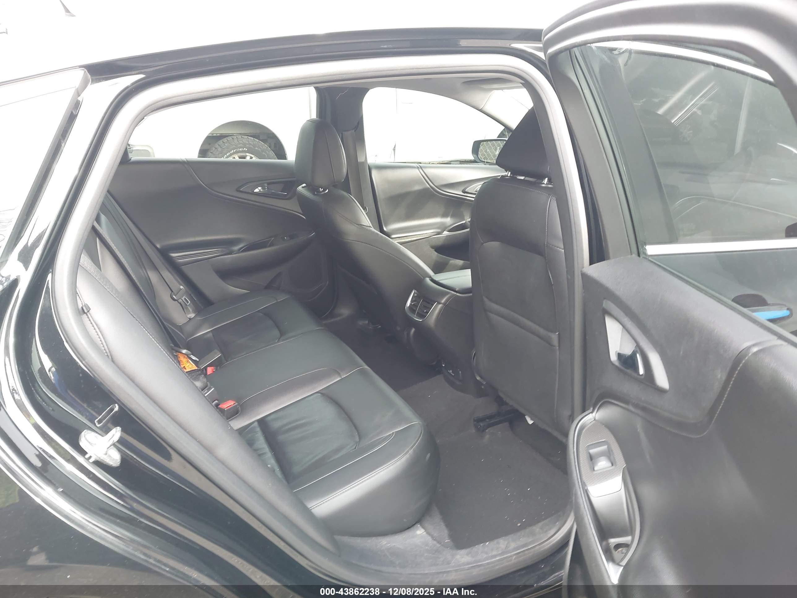 CHEVROLET MALIBU image 8