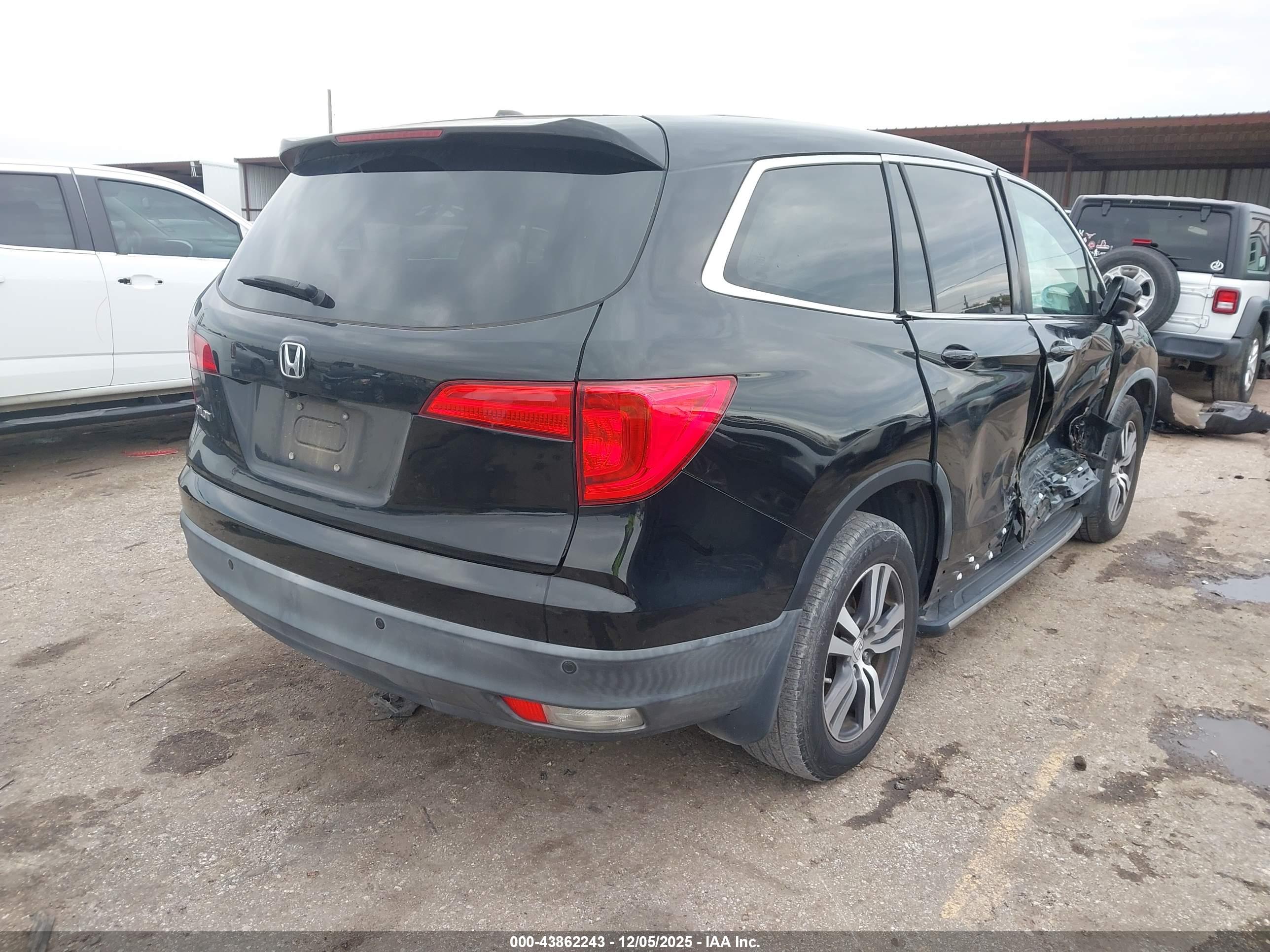 HONDA PILOT image 6