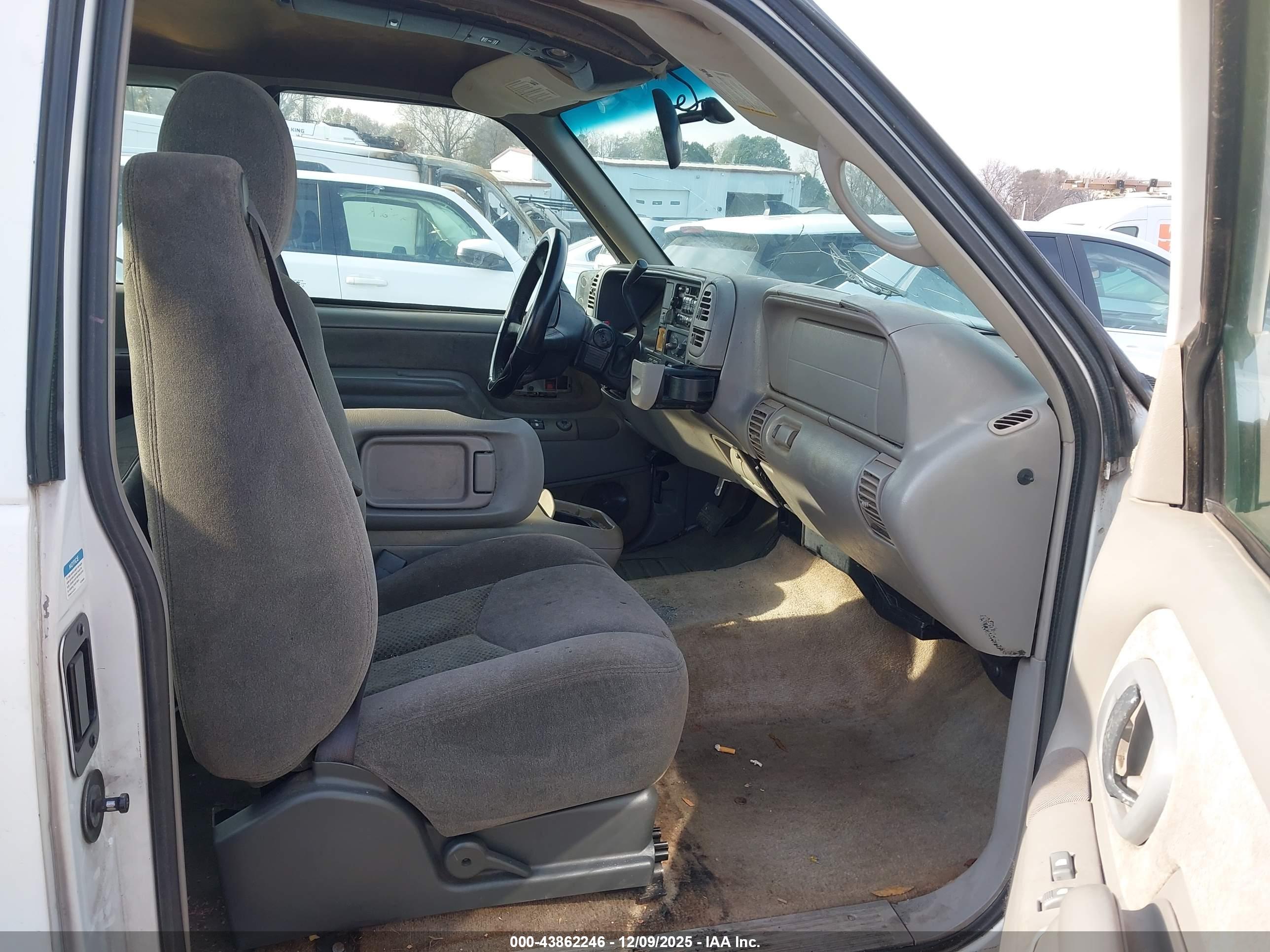 CHEVROLET K1500 image 5
