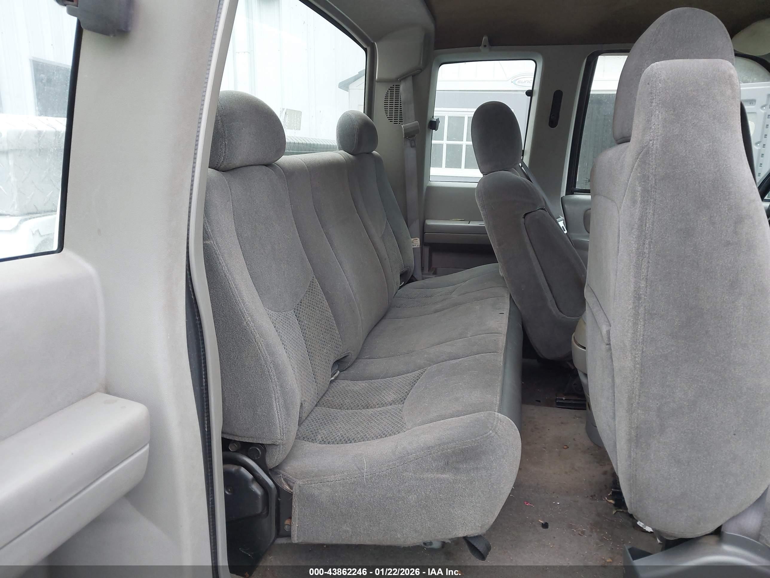 CHEVROLET K1500 image 8
