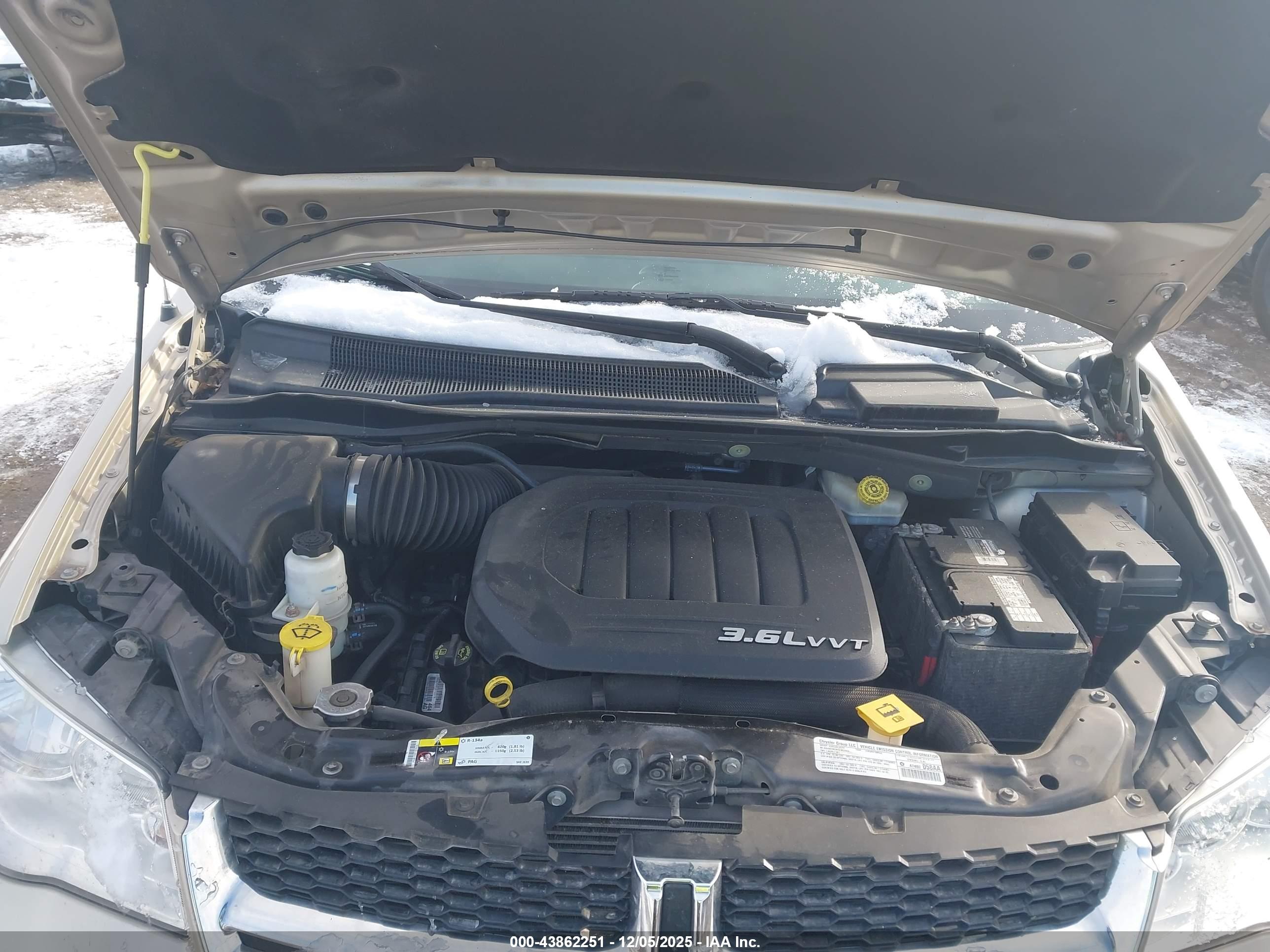 DODGE GRAND image 10