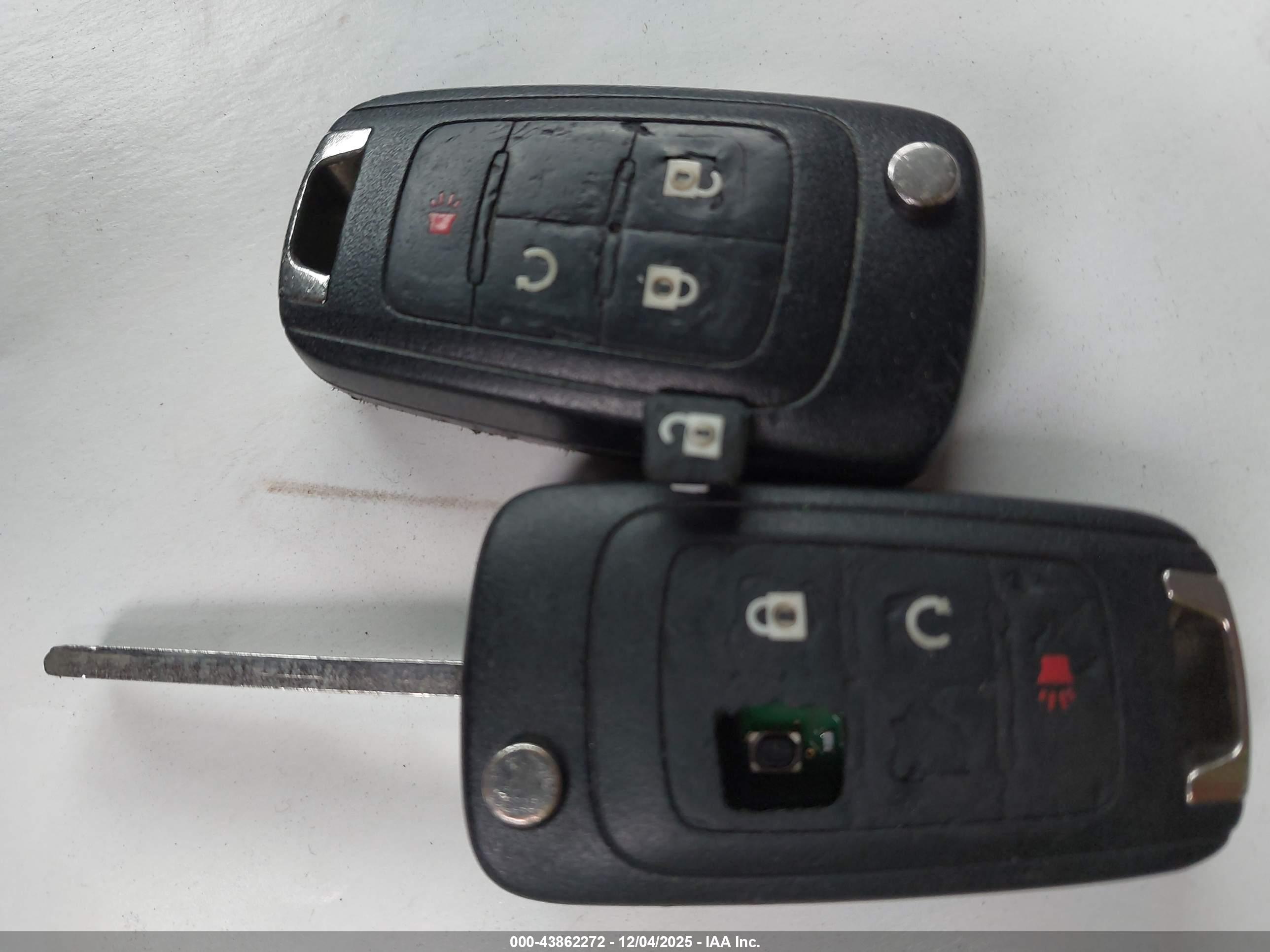 CHEVROLET EQUINOX image 11