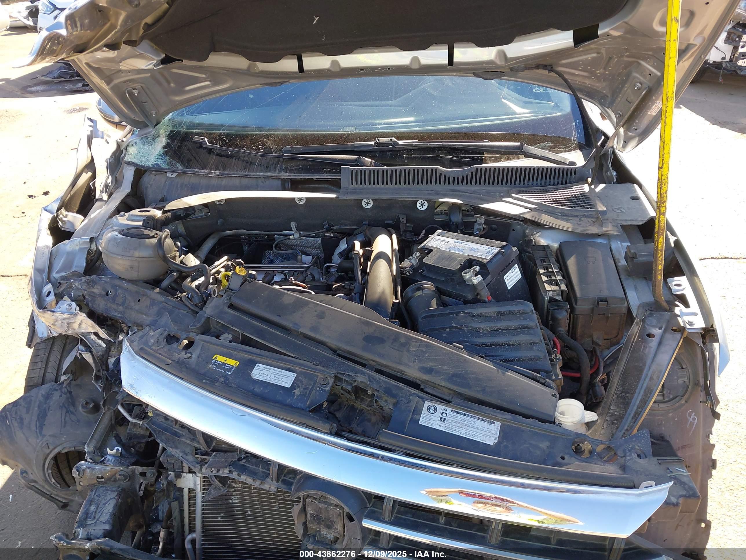 VOLKSWAGEN JETTA image 10