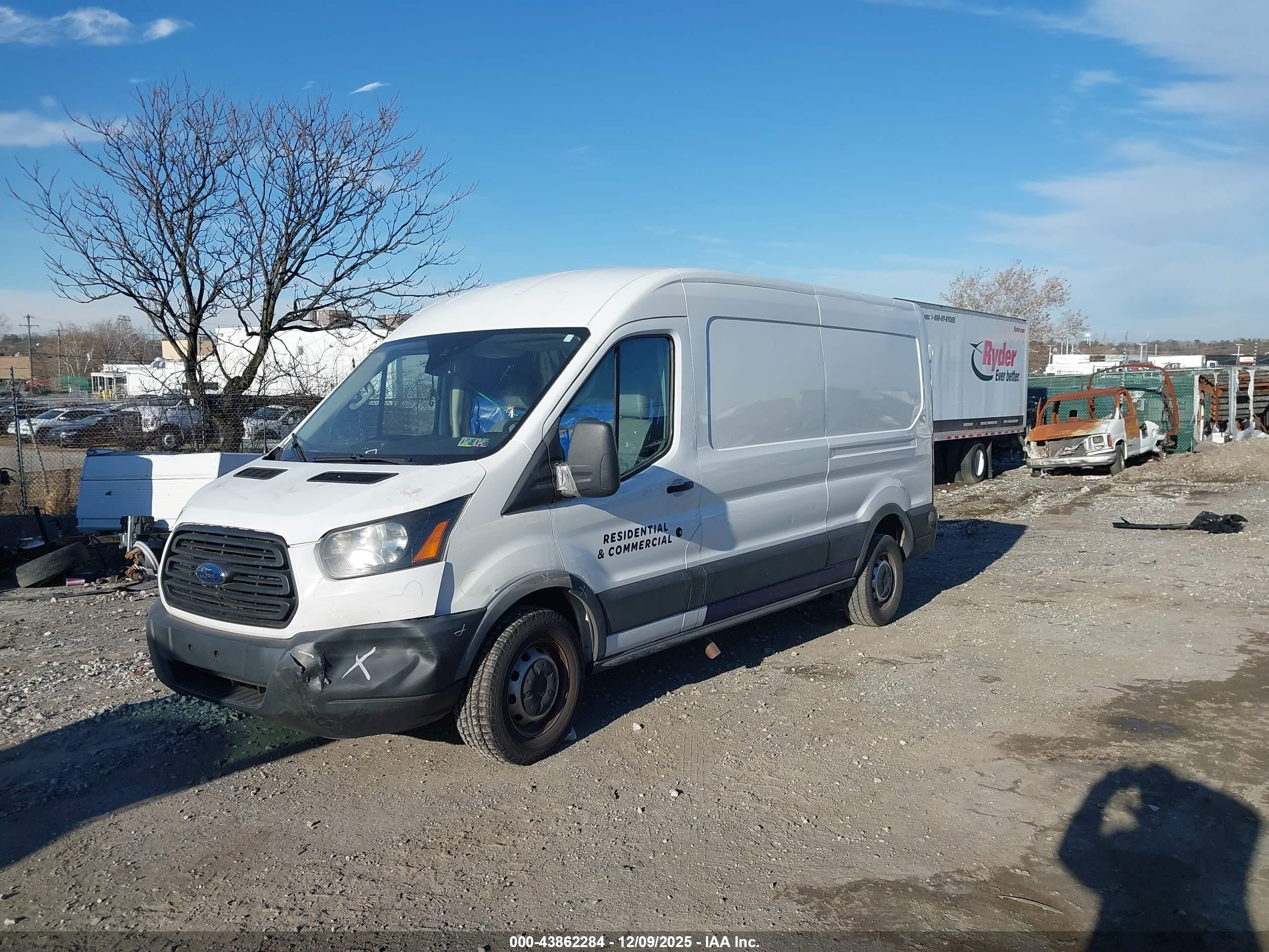 FORD TRANSIT-250 image 2