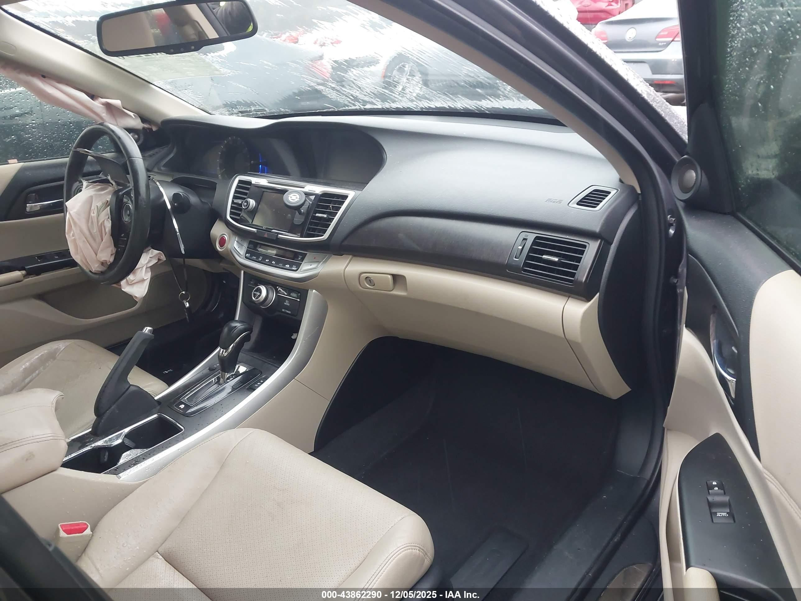 HONDA ACCORD image 5