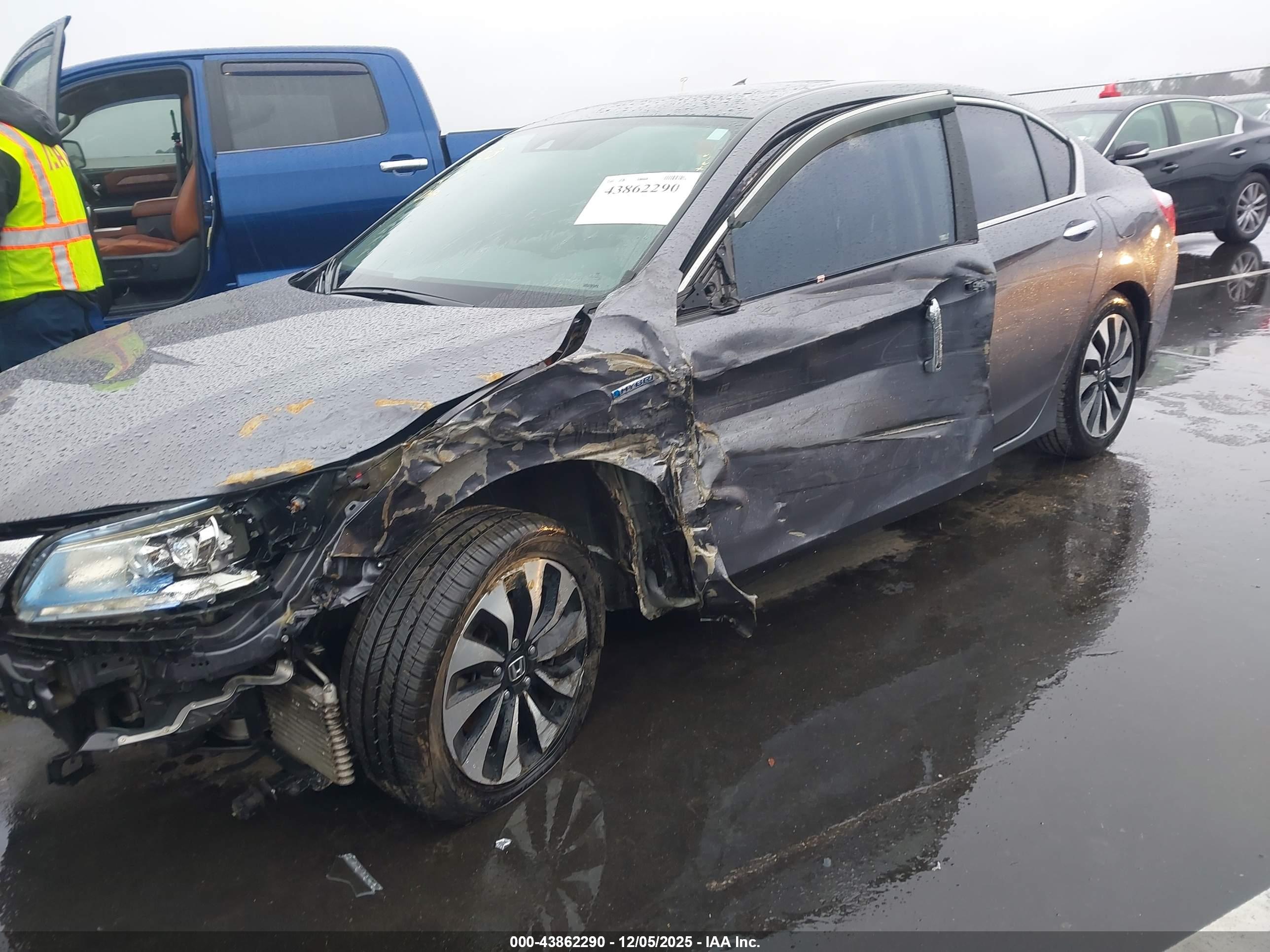 HONDA ACCORD image 6