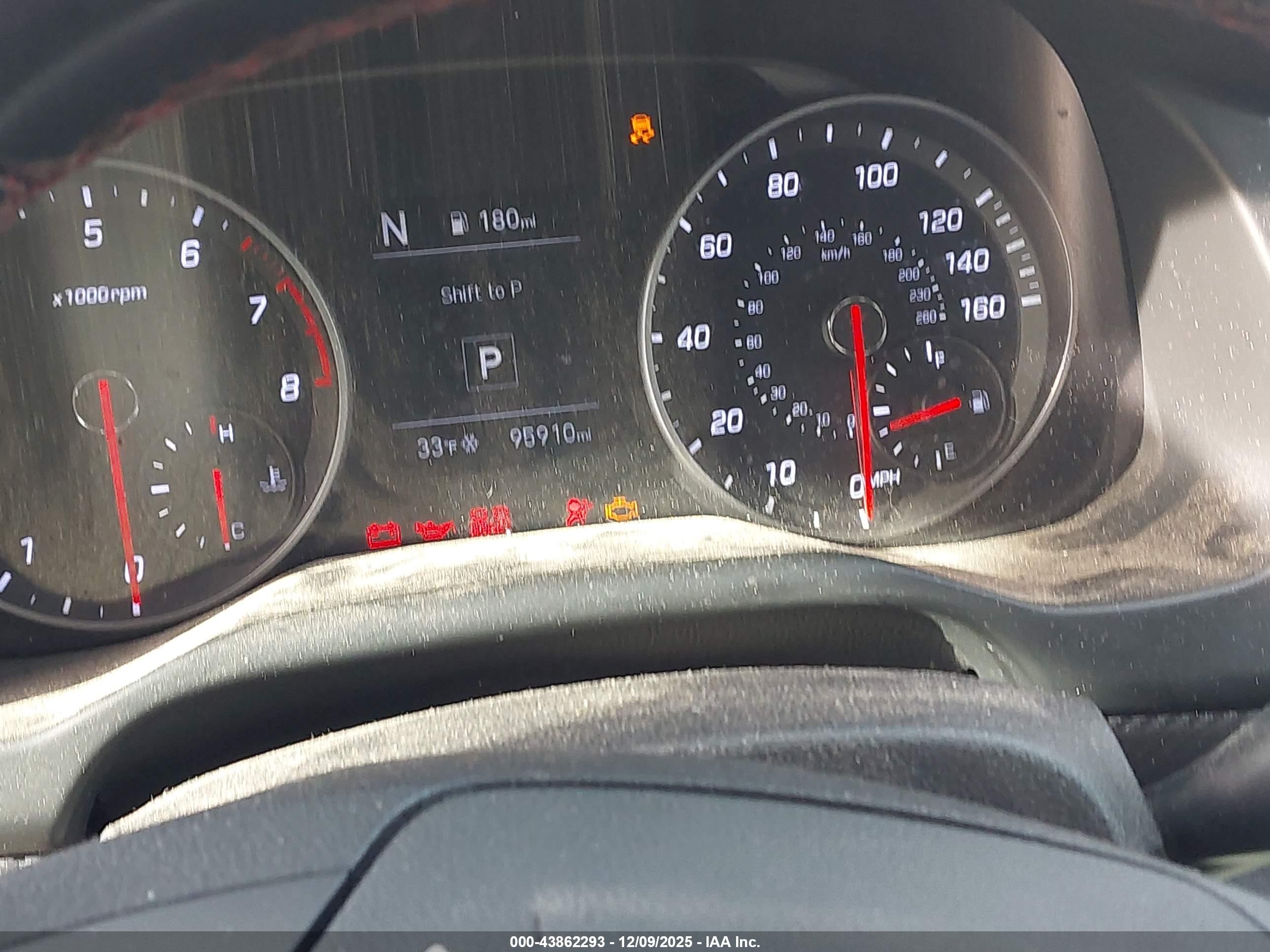 HYUNDAI ELANTRA image 7