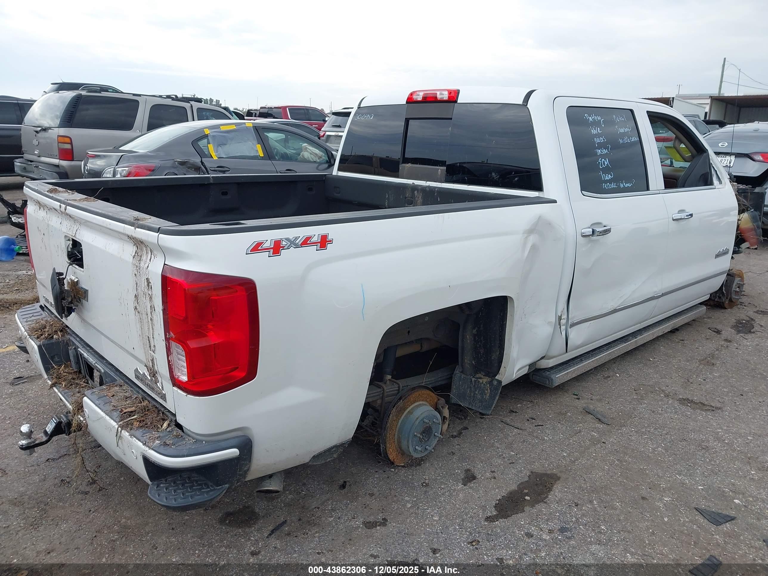 CHEVROLET SILVERADO image 4