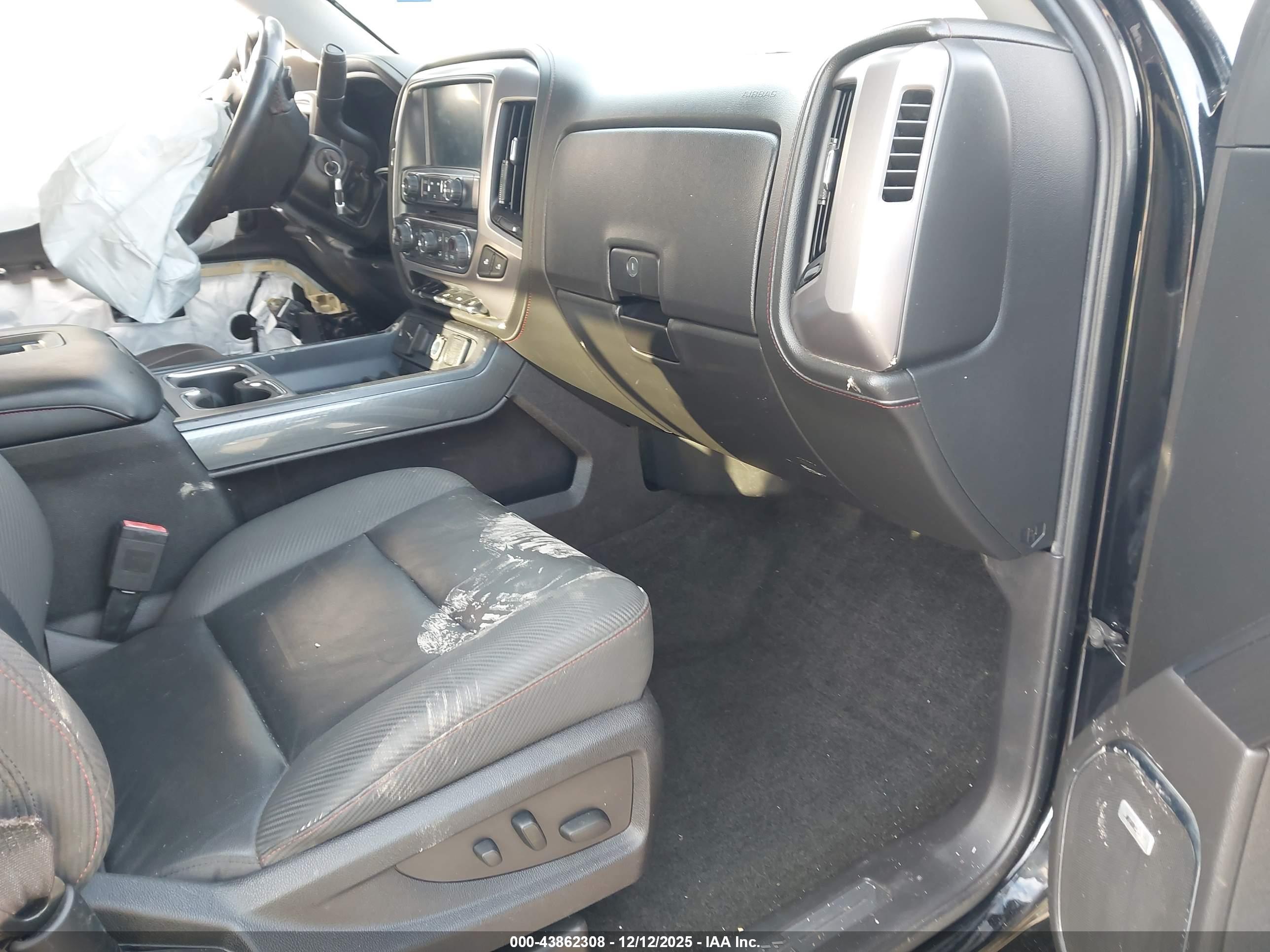 GMC SIERRA image 5
