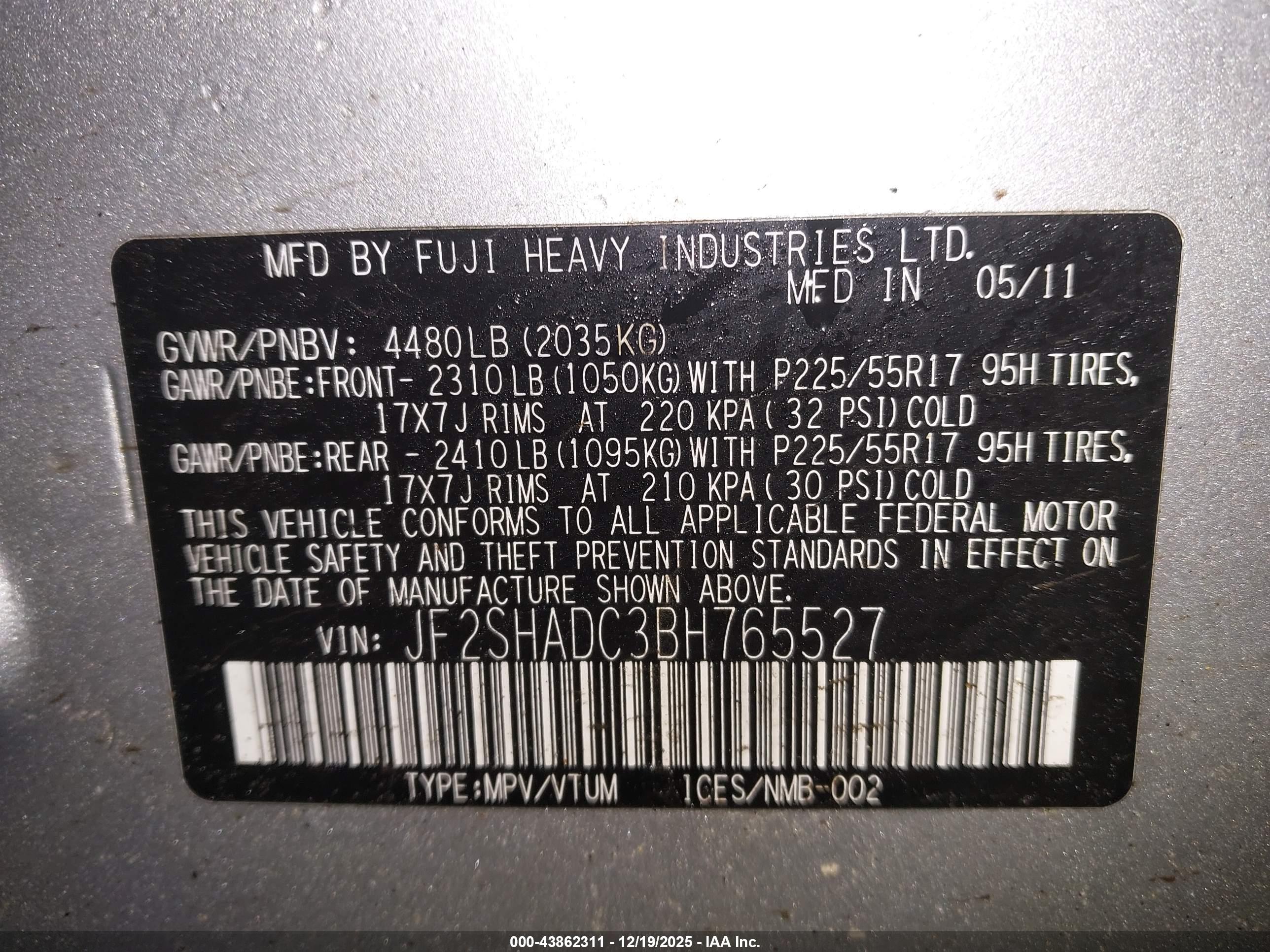 SUBARU FORESTER image 9