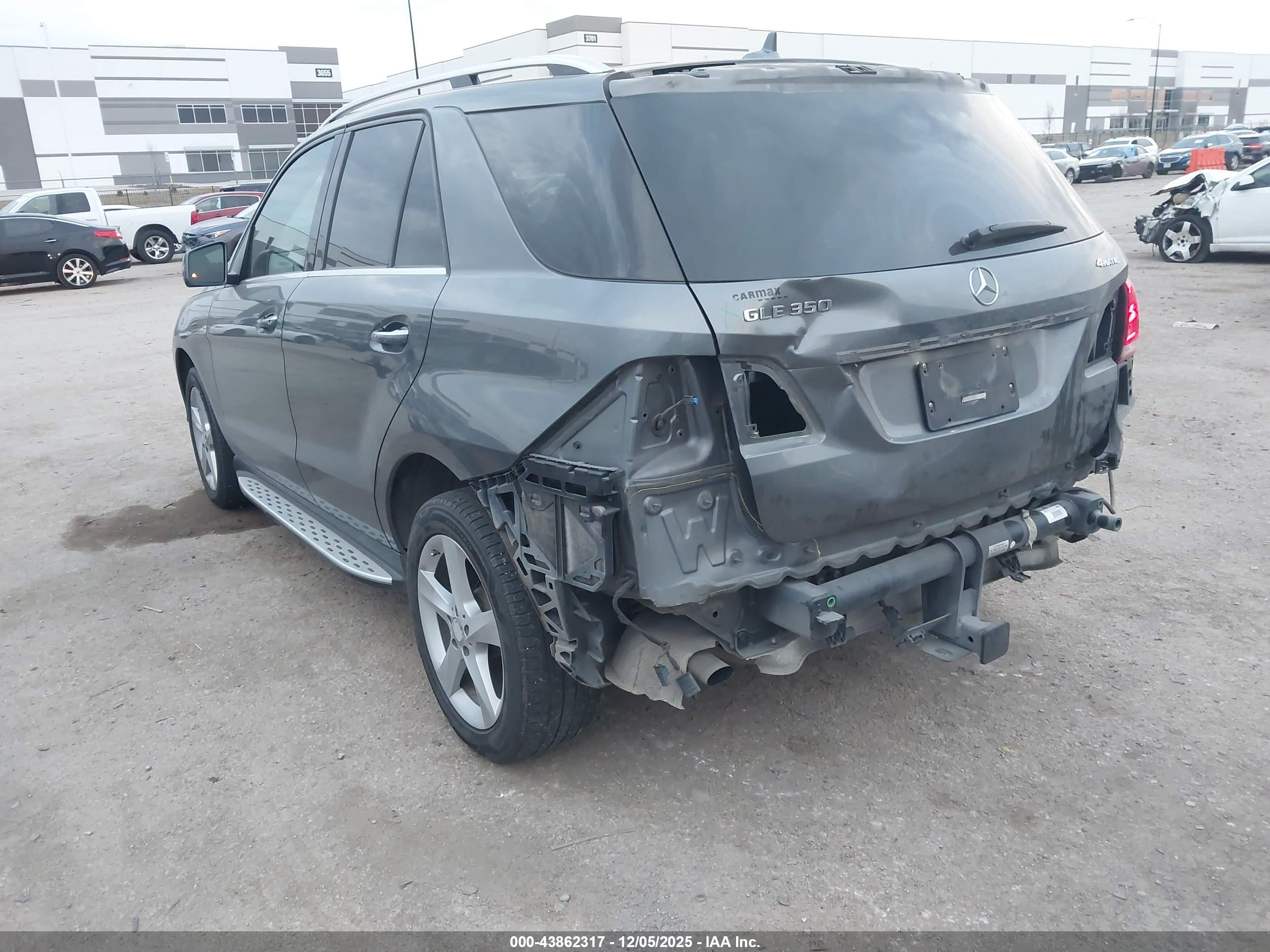 MERCEDES-BENZ GLE image 3