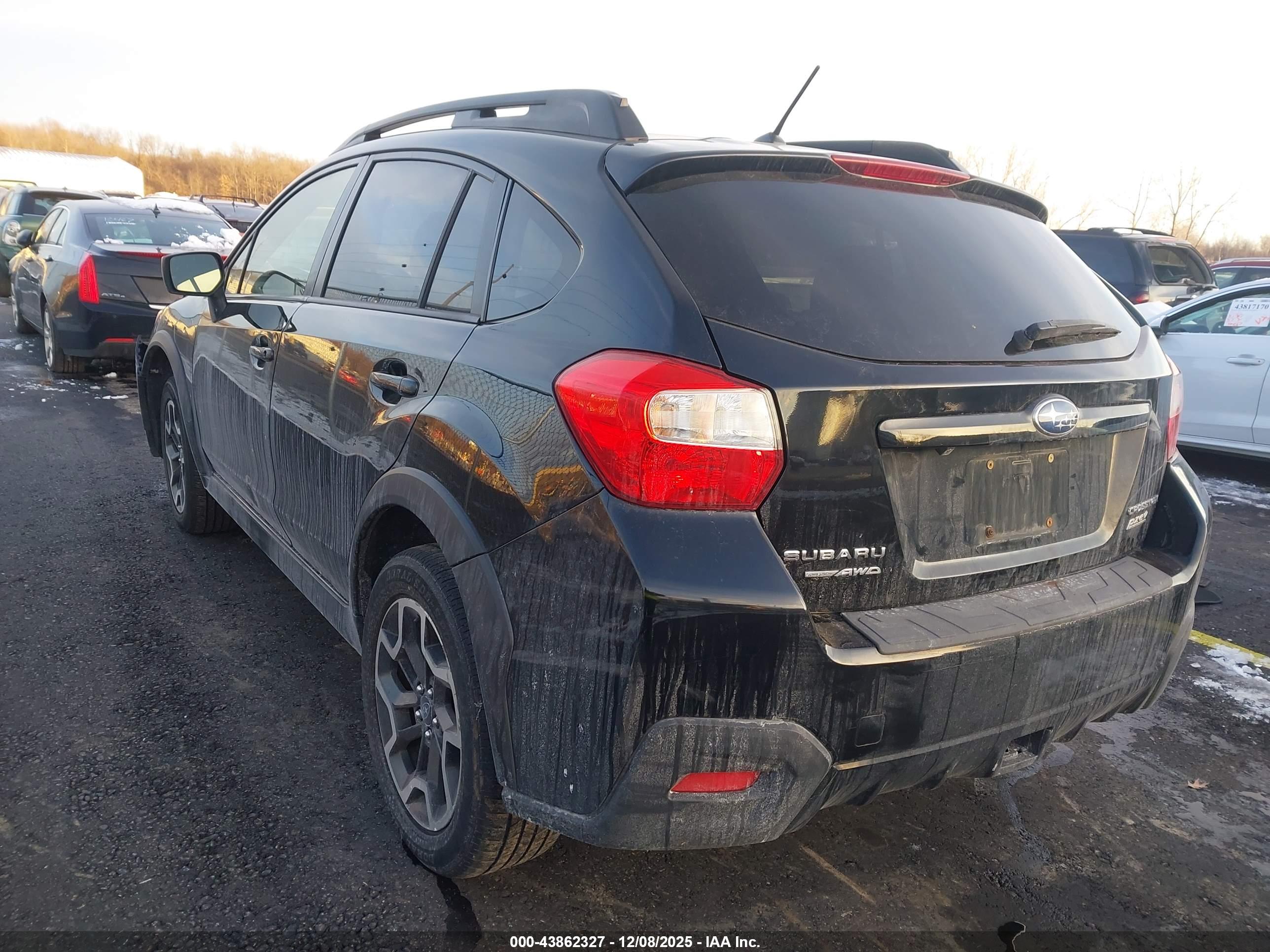 SUBARU CROSSTREK image 3