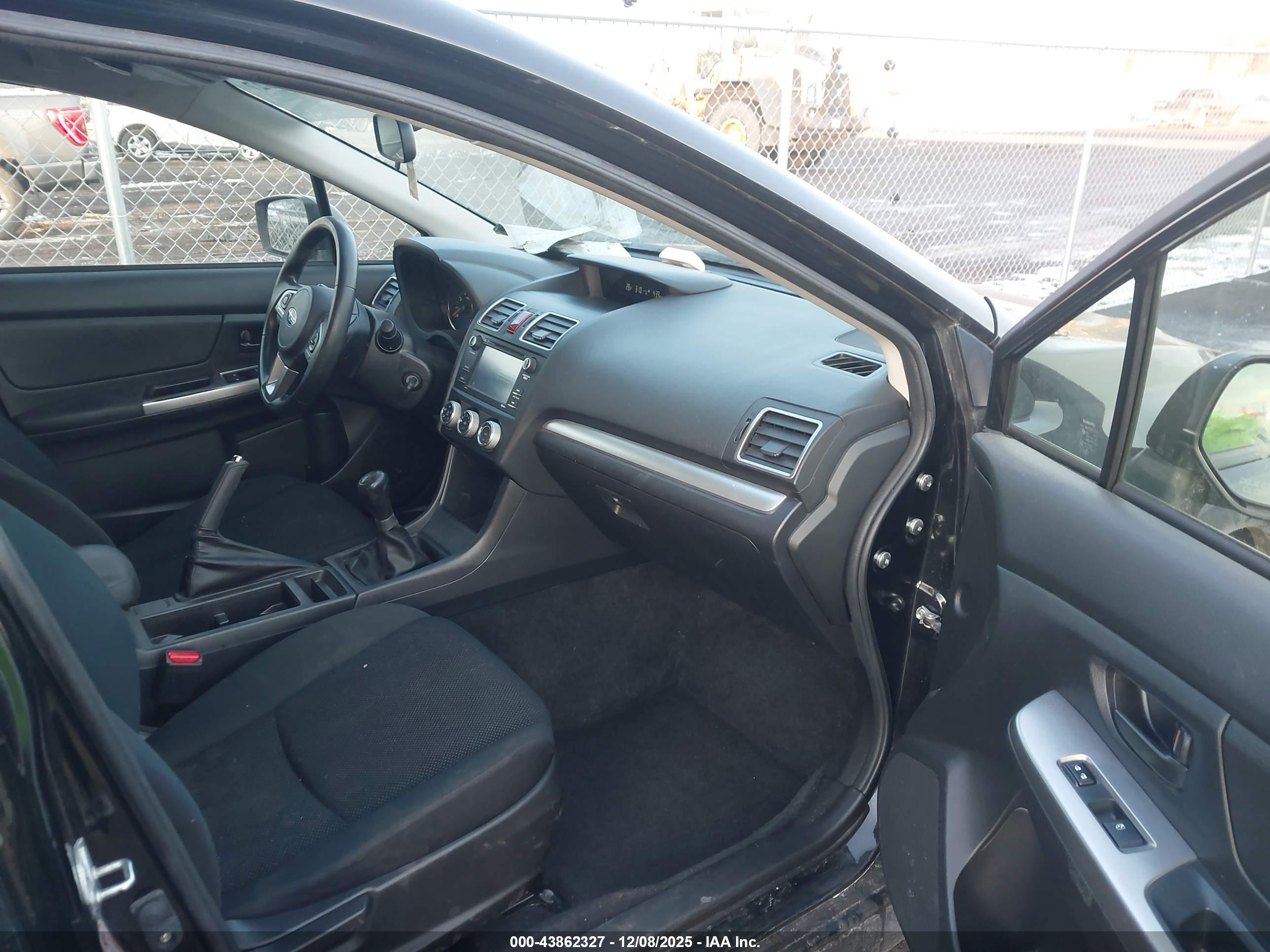 SUBARU CROSSTREK image 5