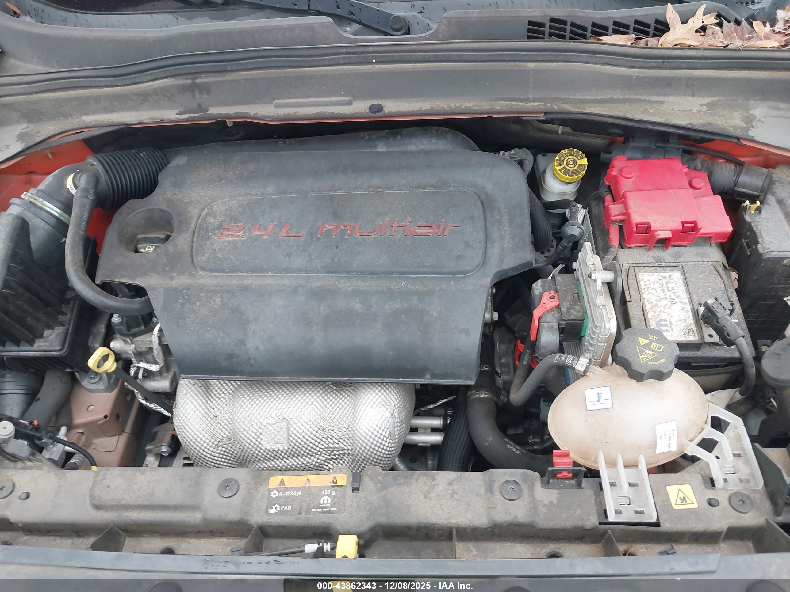 JEEP RENEGADE image 10
