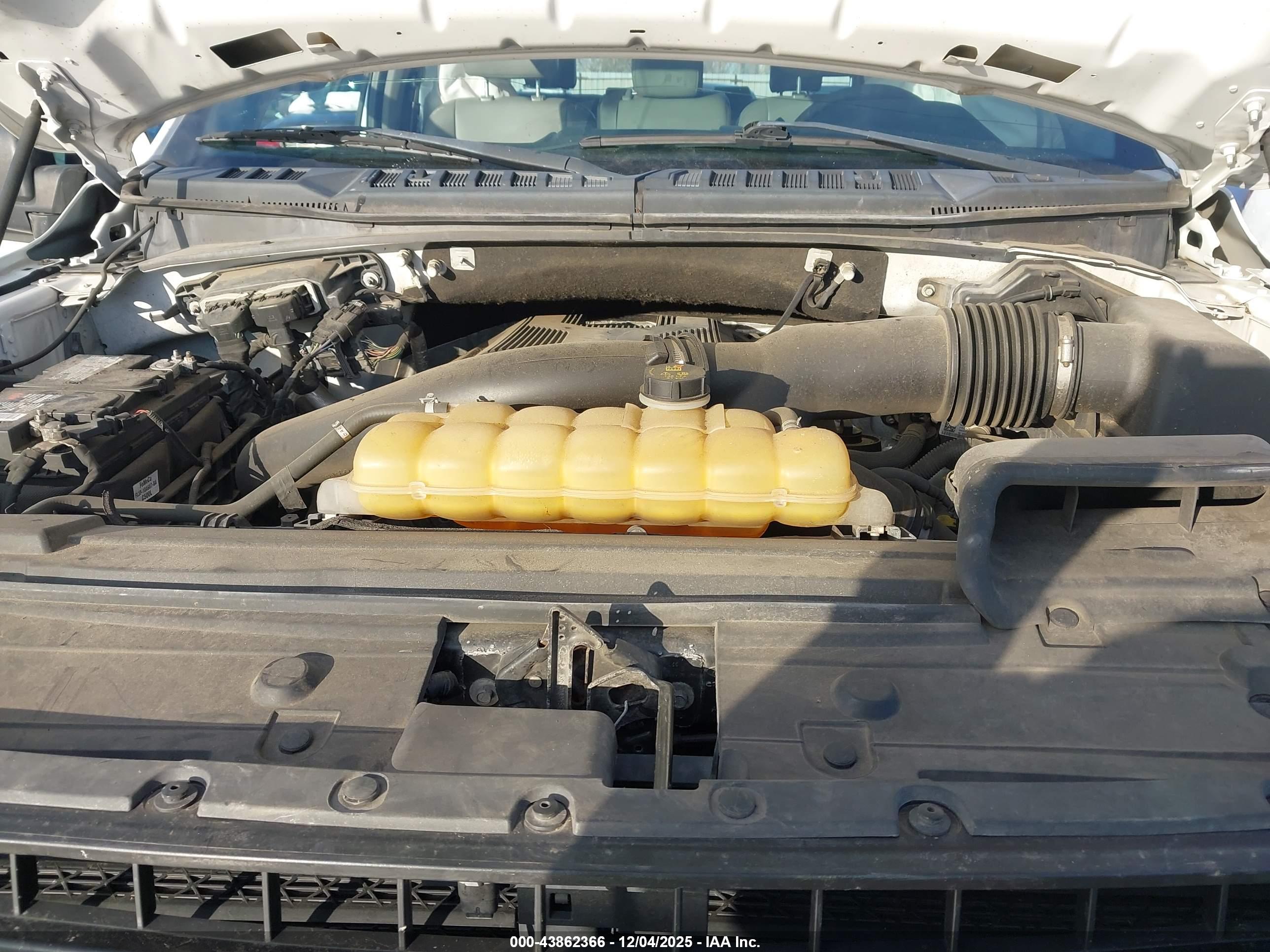 FORD F-150 image 10