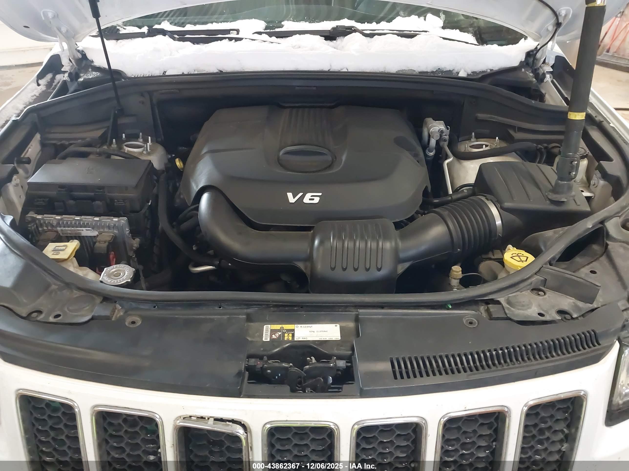 JEEP GRAND image 10