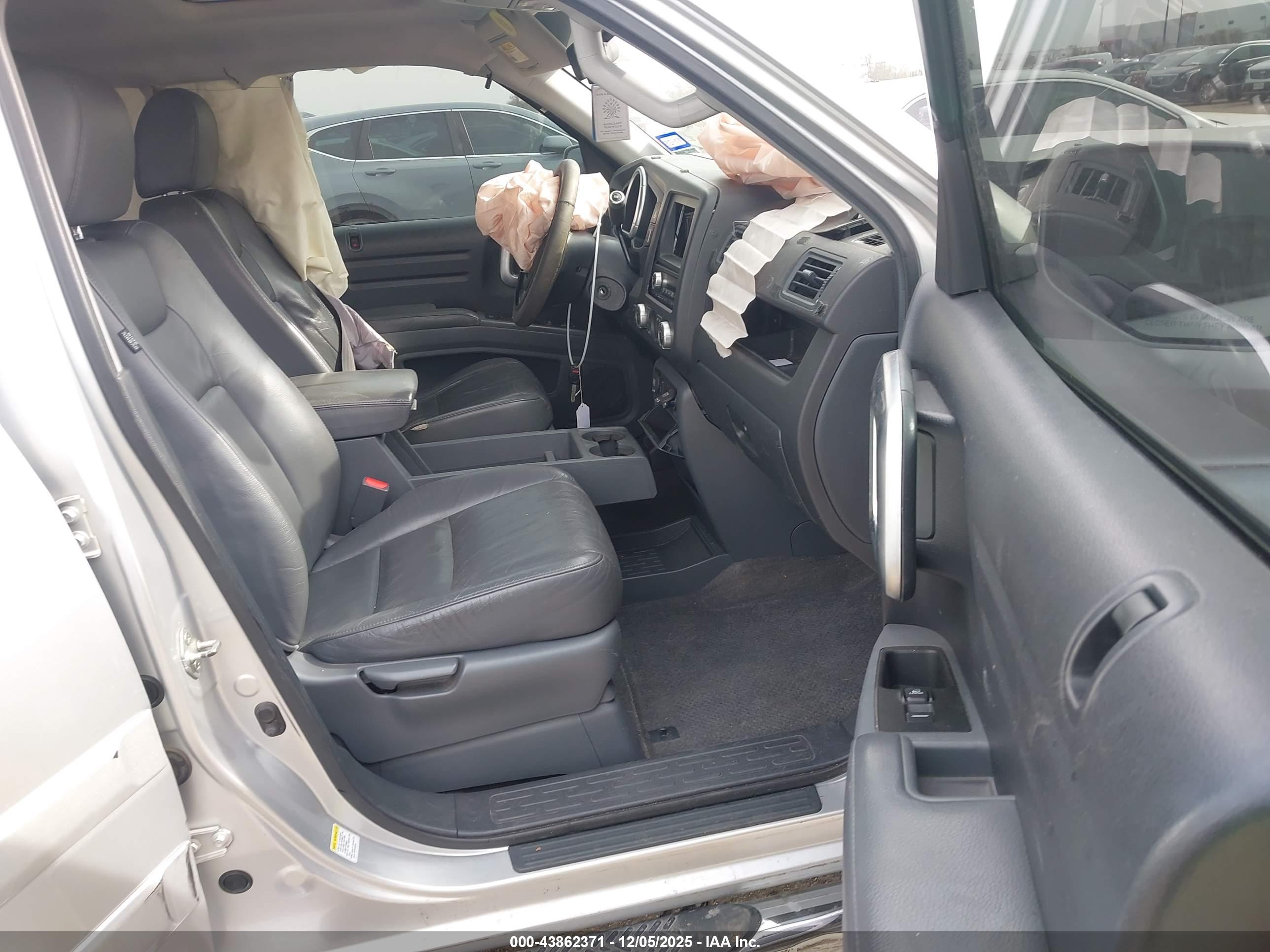 HONDA RIDGELINE image 5