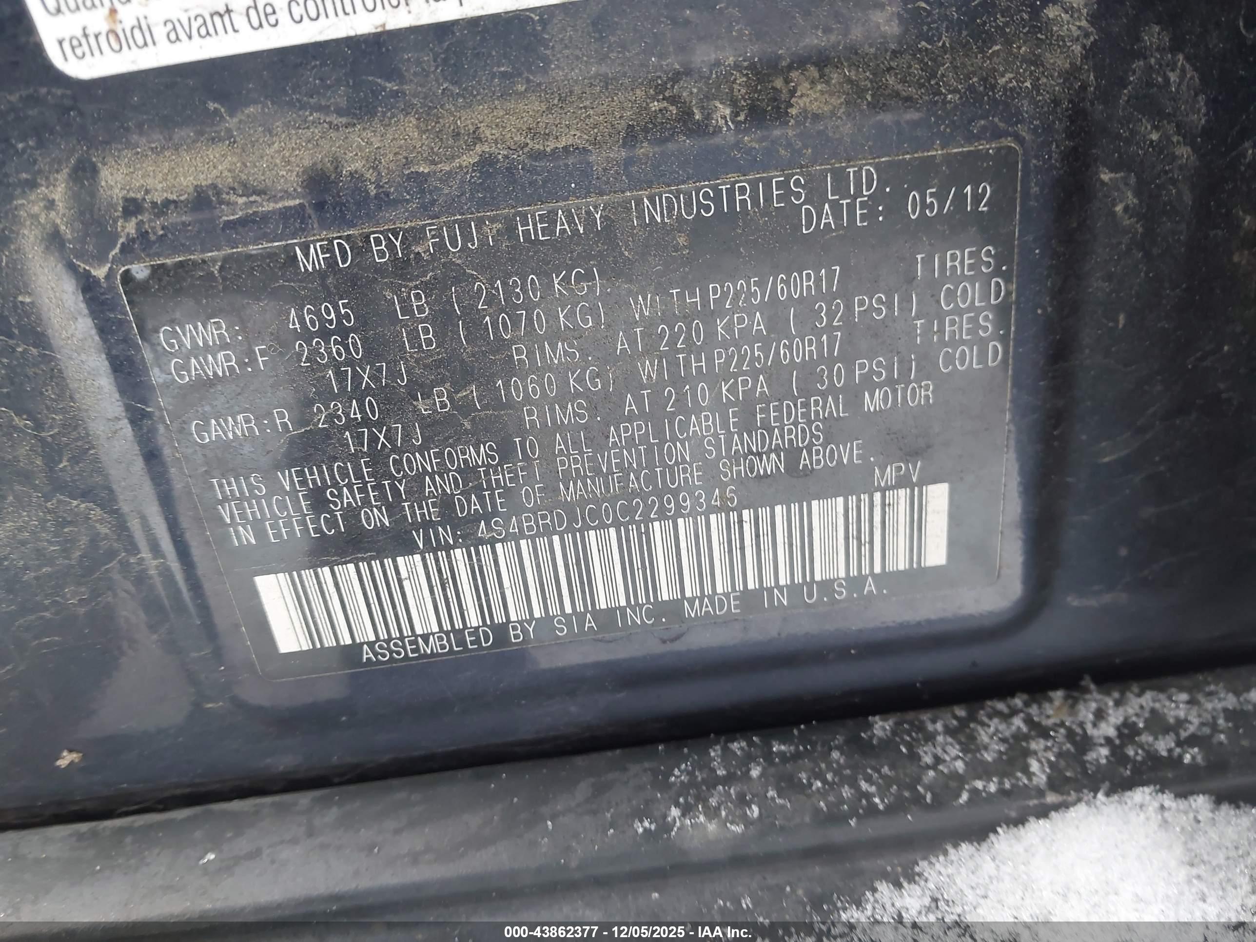 SUBARU OUTBACK image 9