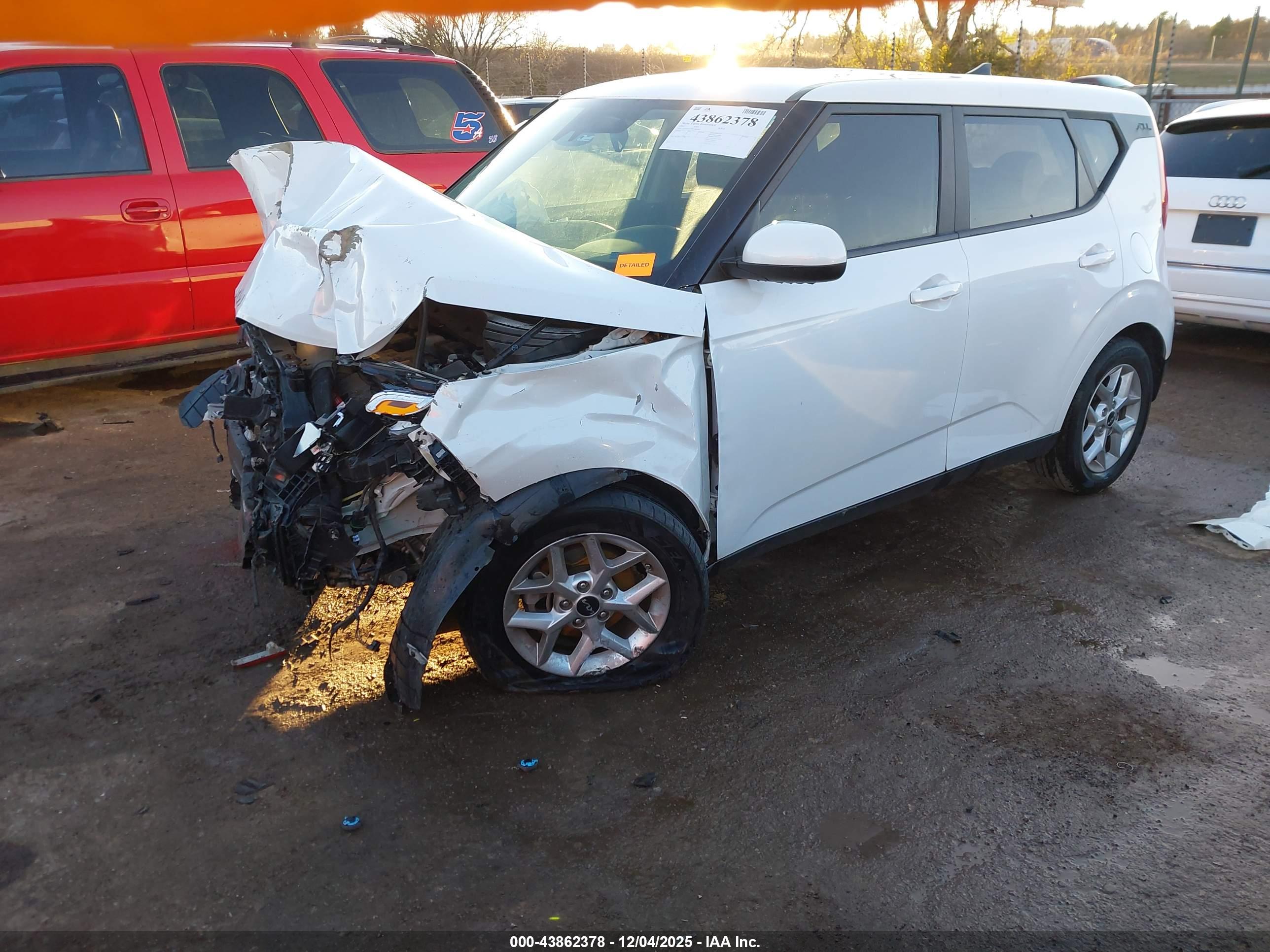 KIA SOUL image 2