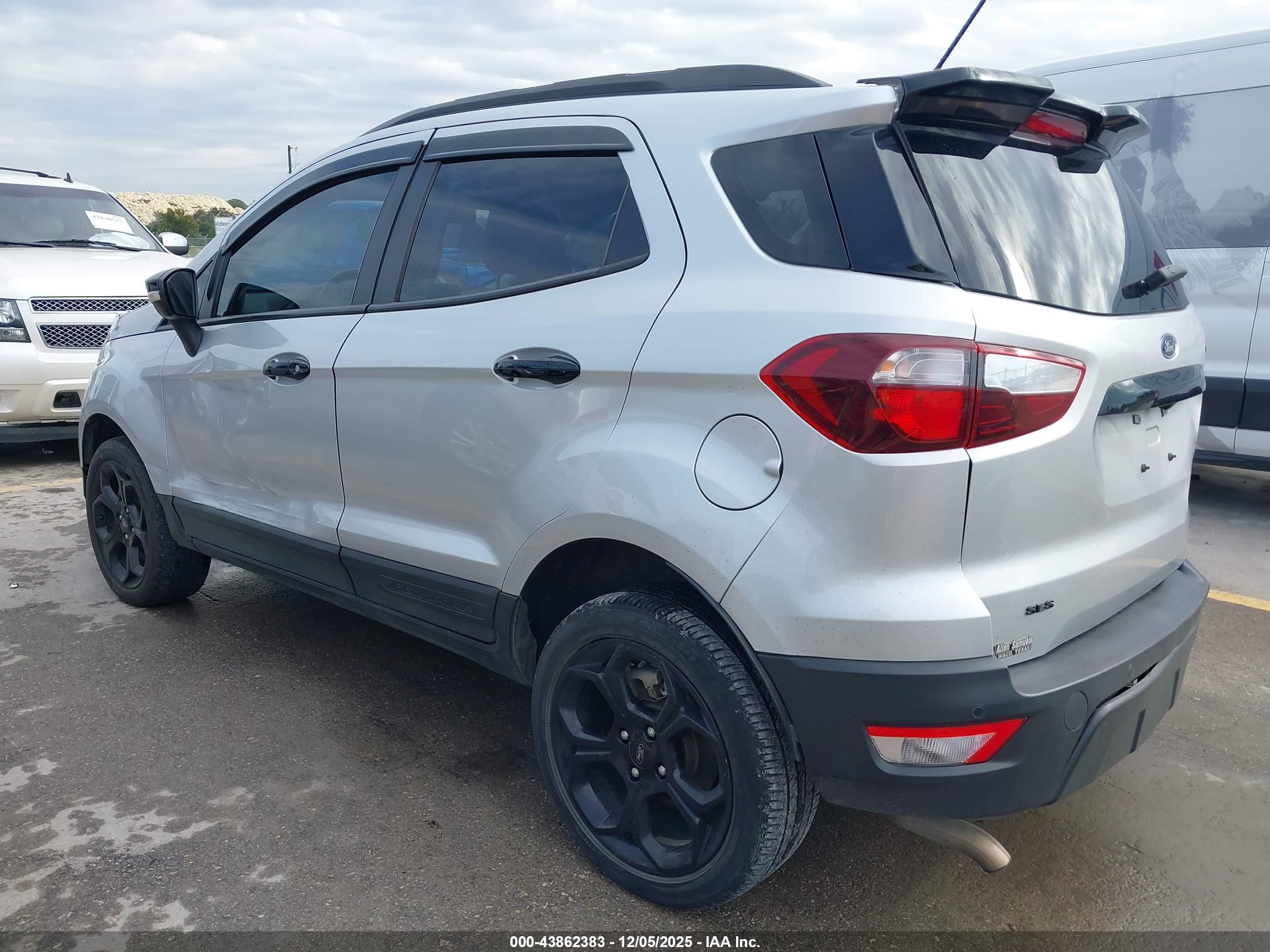FORD ECOSPORT image 3