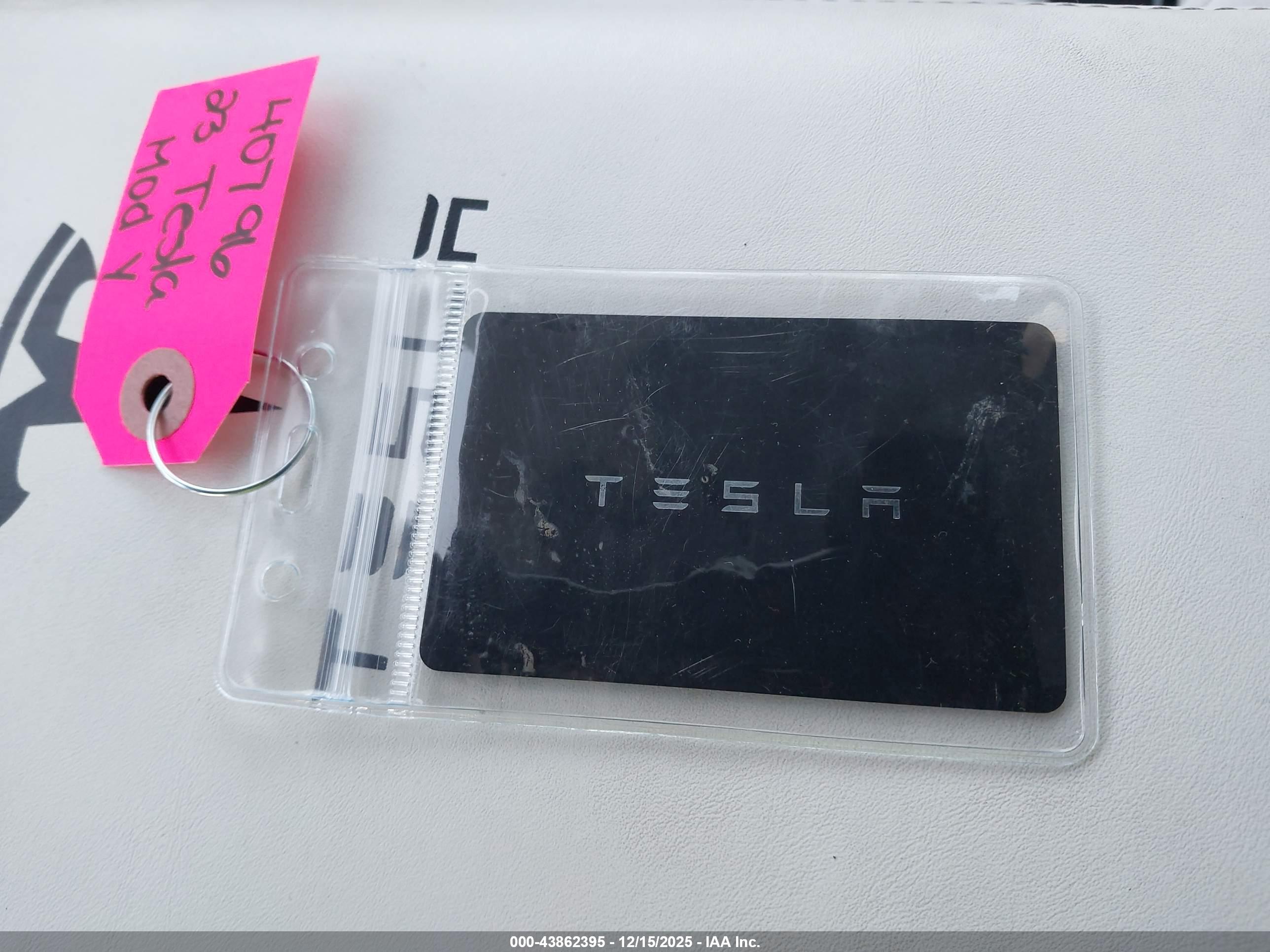 TESLA MODEL image 11