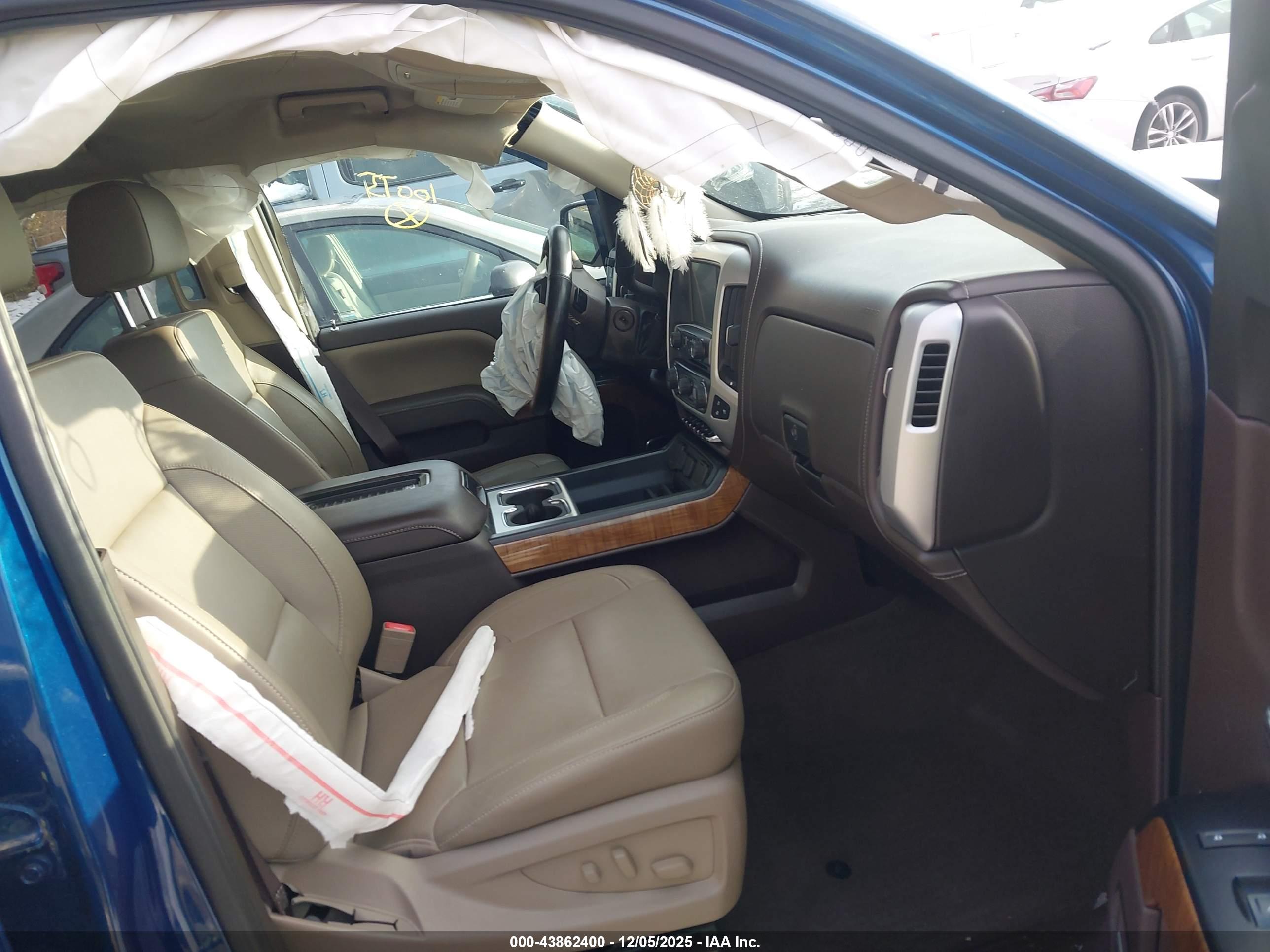 GMC SIERRA image 5