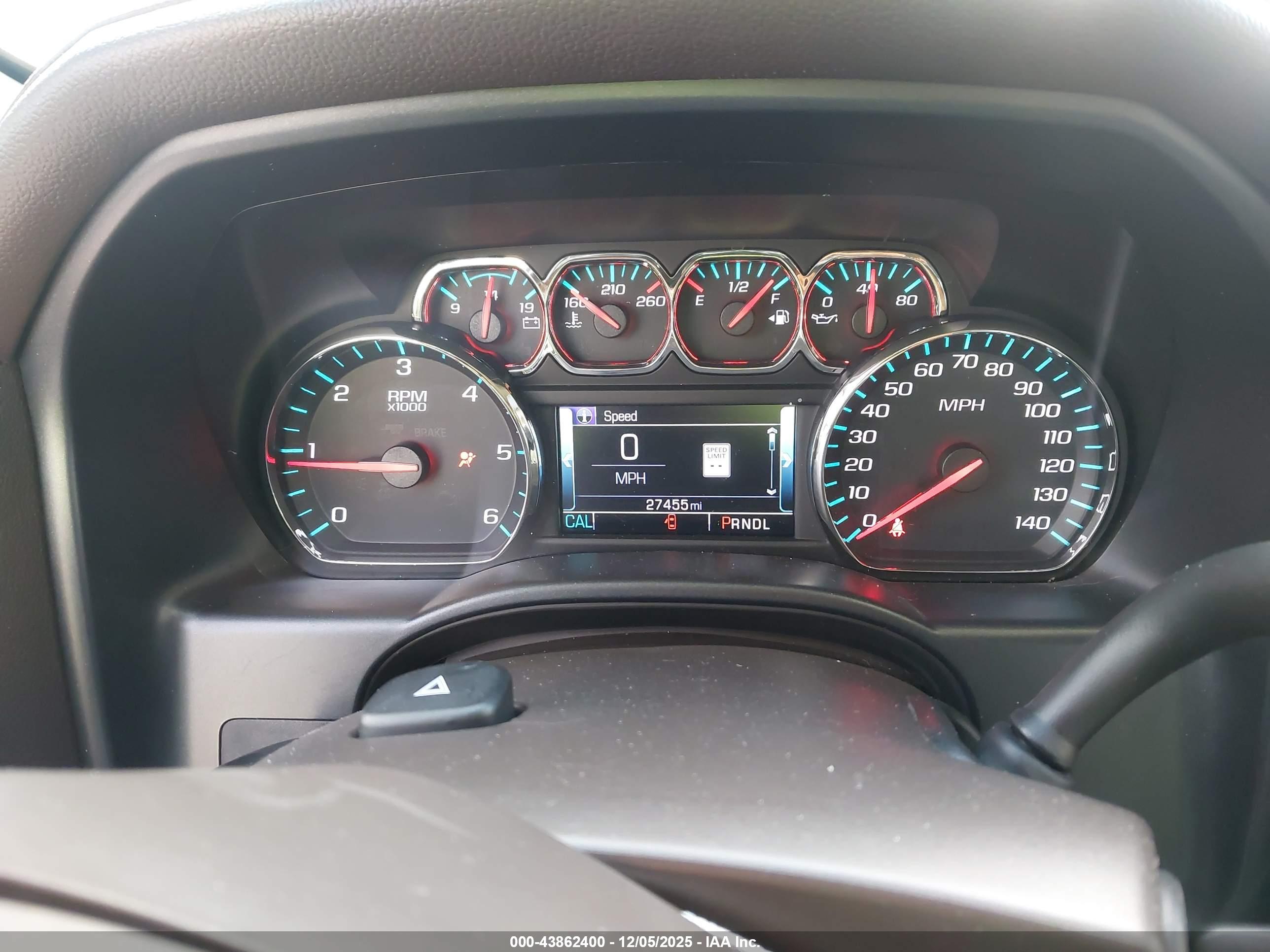 GMC SIERRA image 7