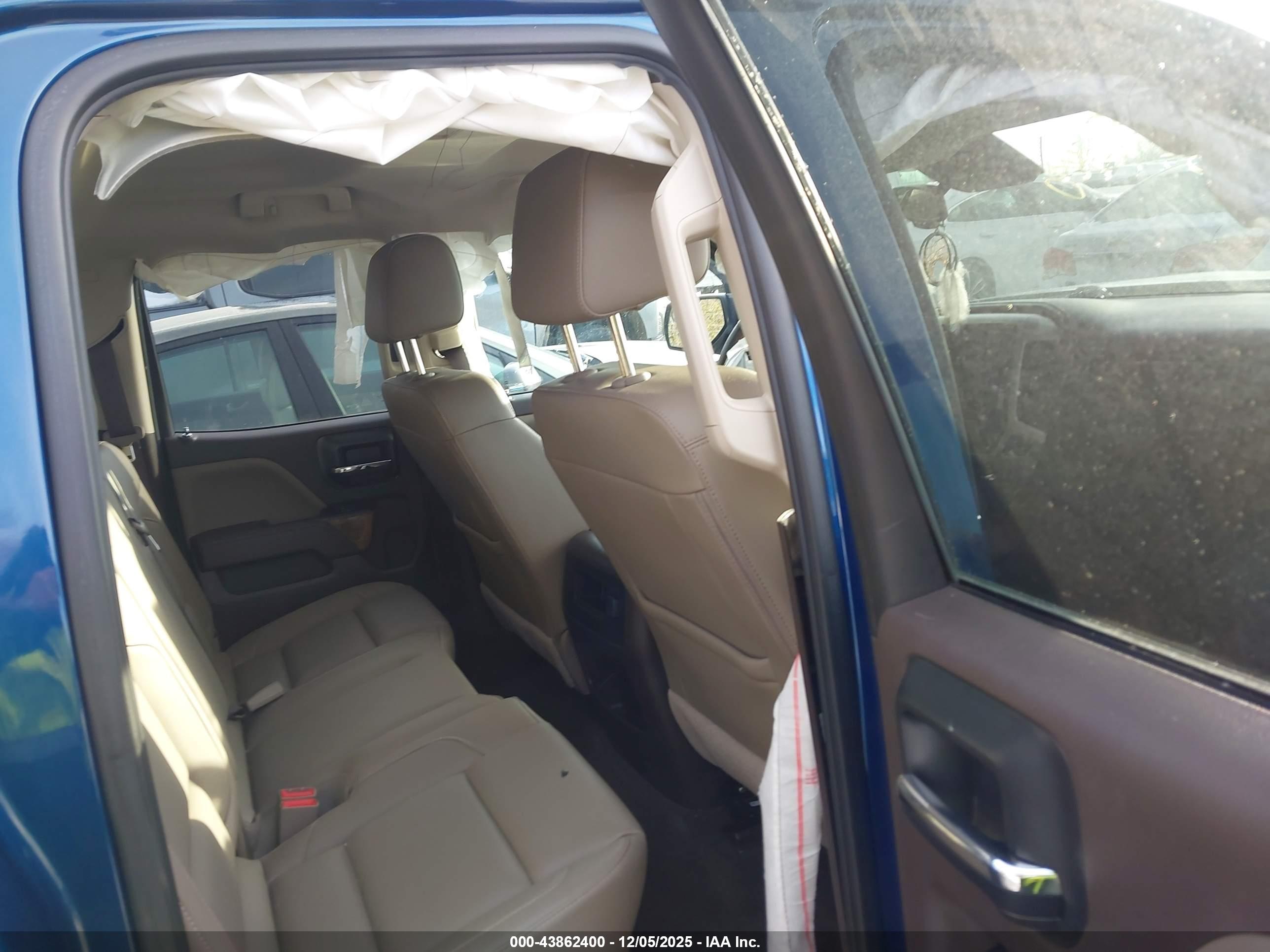 GMC SIERRA image 8