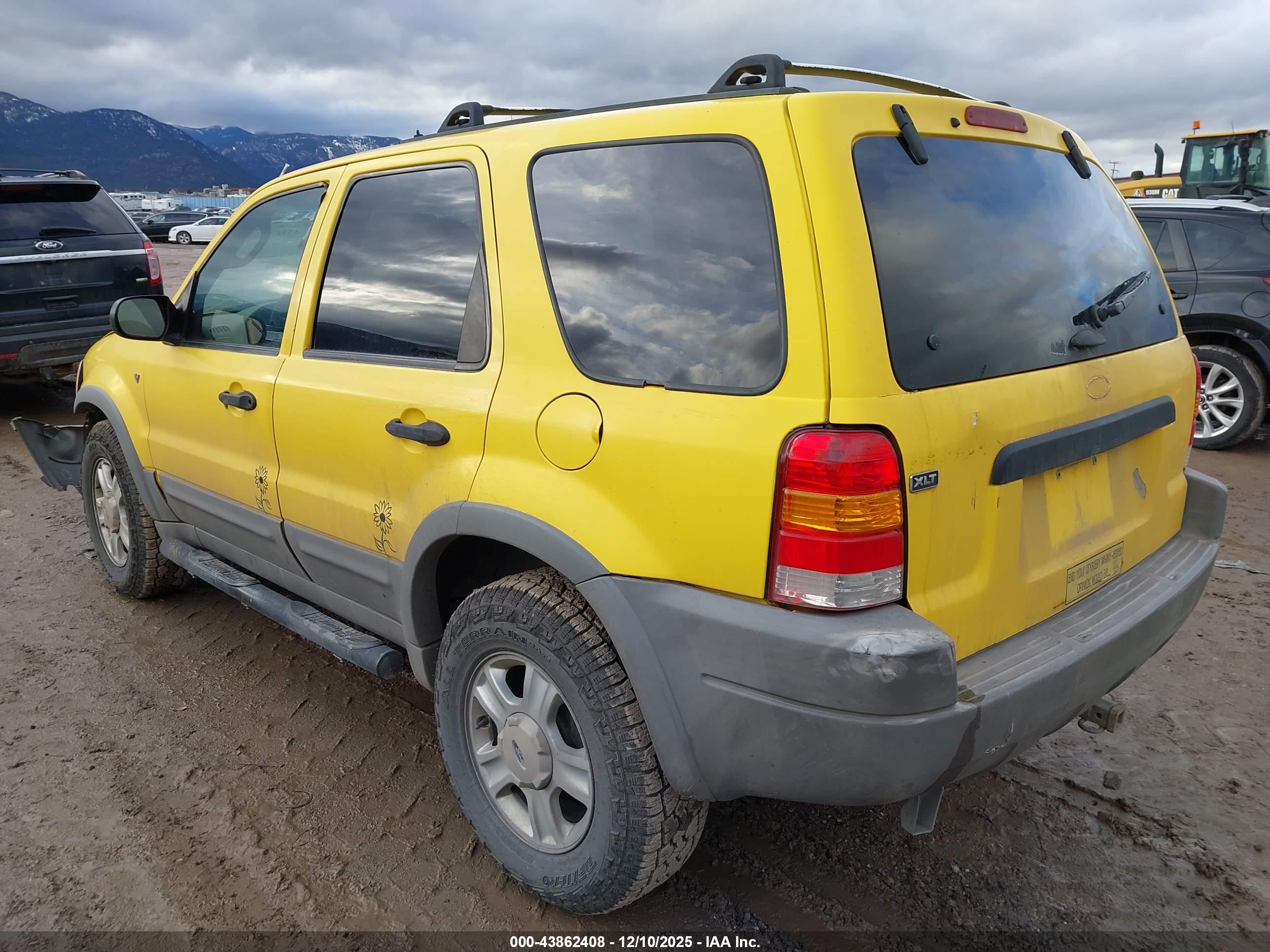 FORD ESCAPE image 3