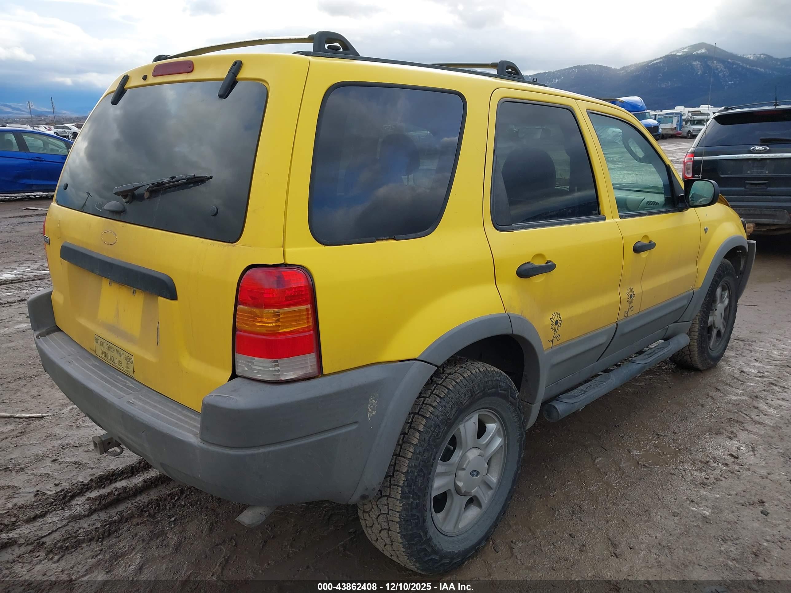 FORD ESCAPE image 4