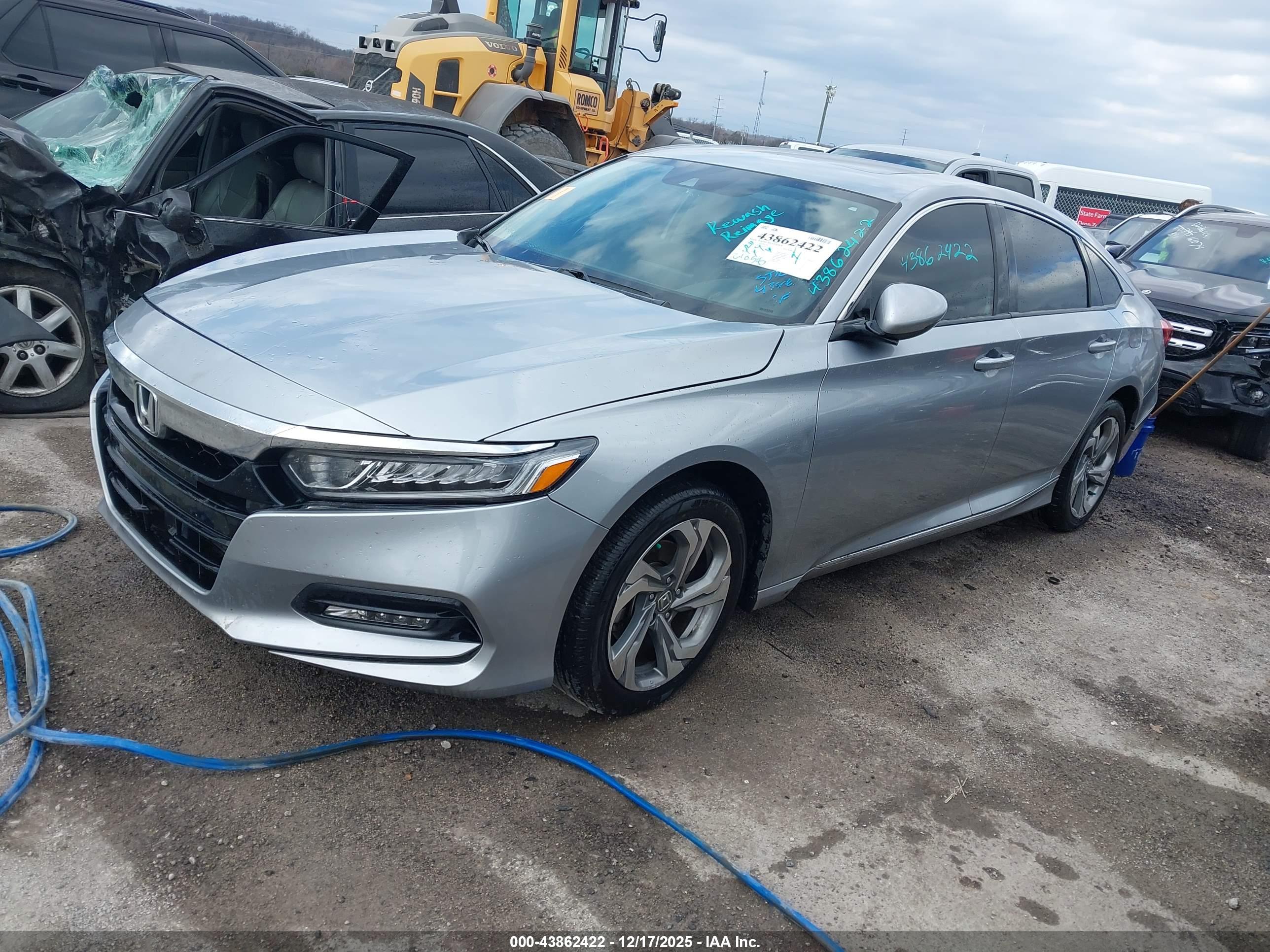 HONDA ACCORD image 2
