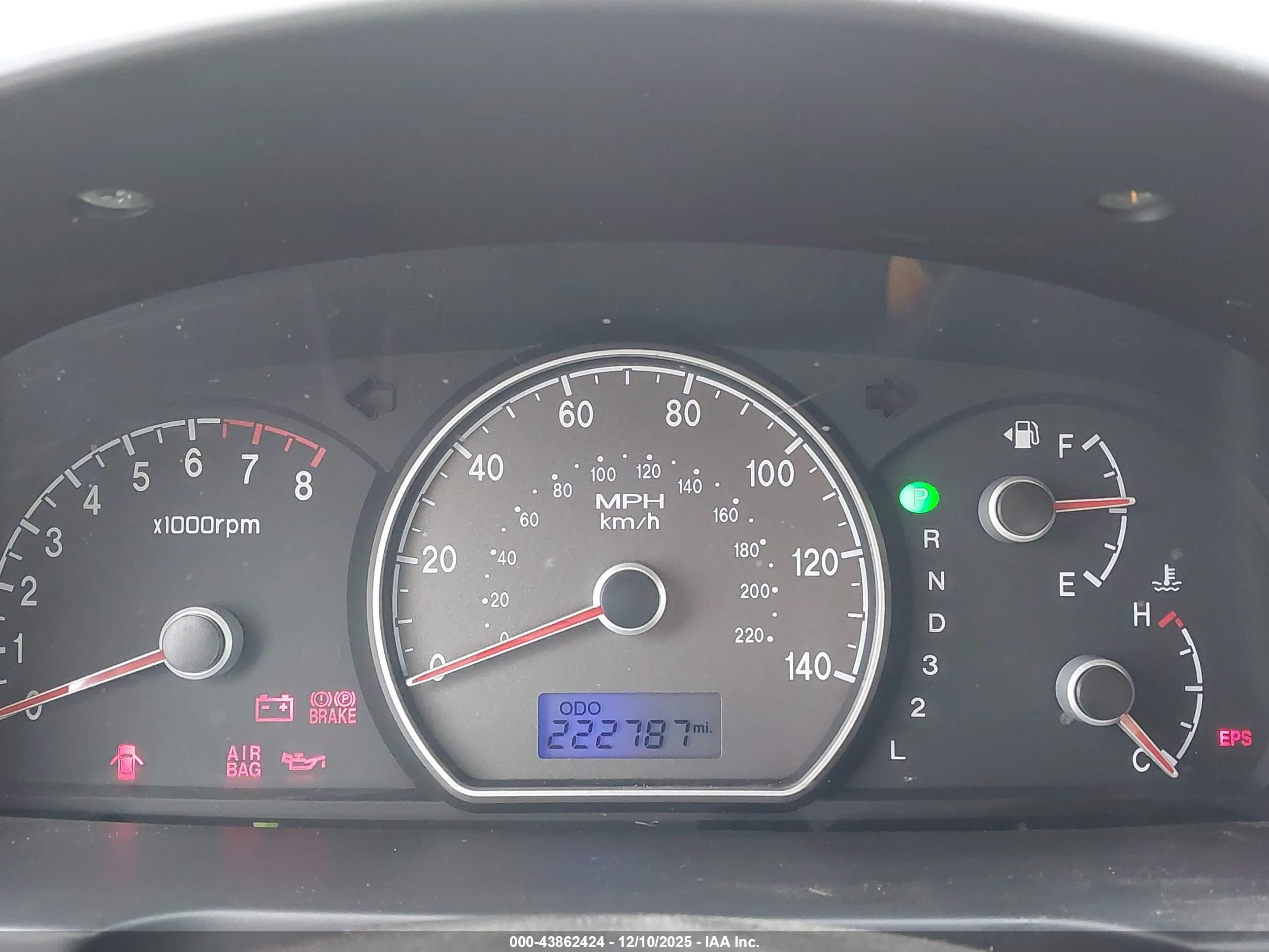 HYUNDAI ELANTRA image 7