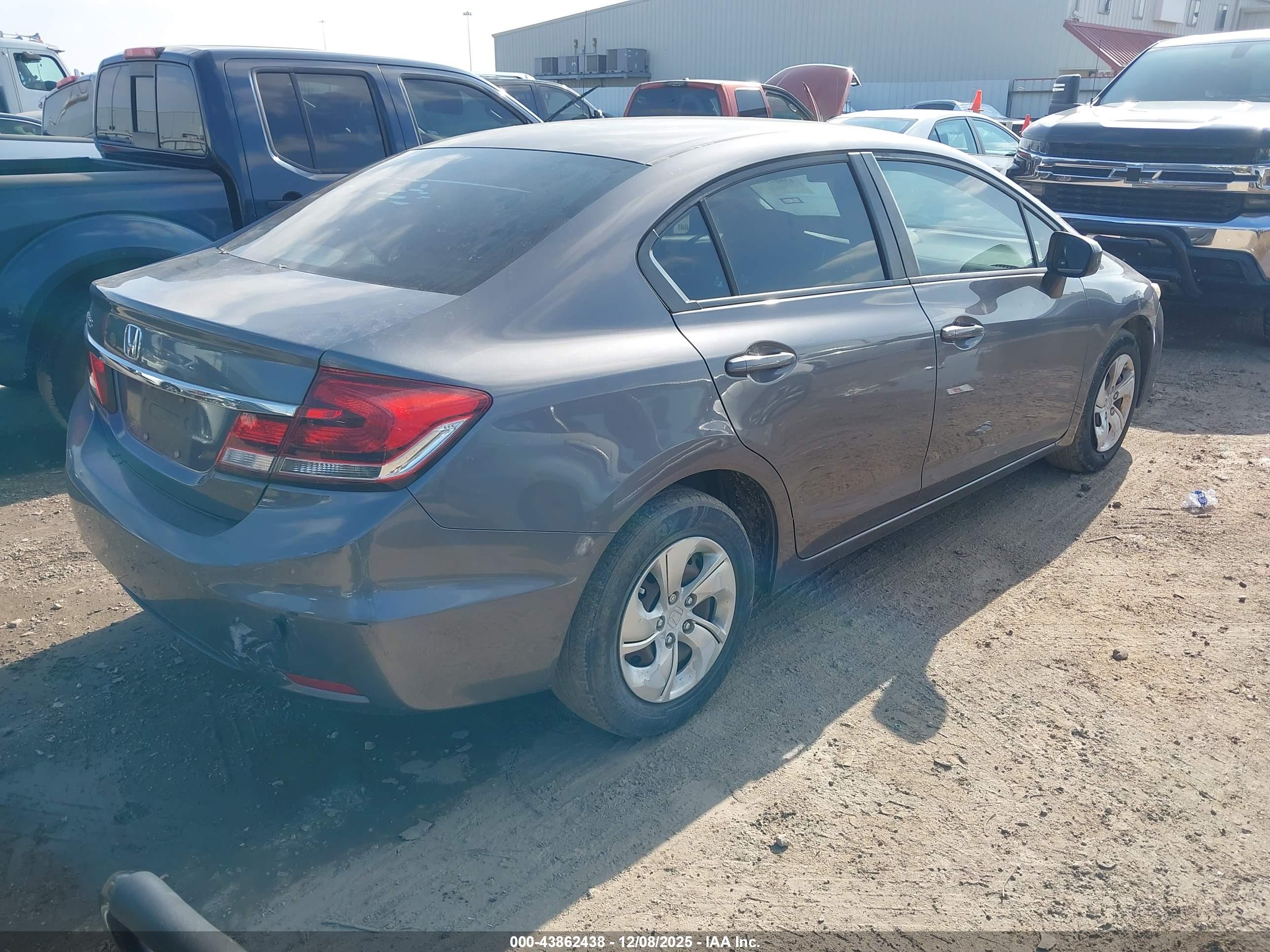 HONDA CIVIC image 4