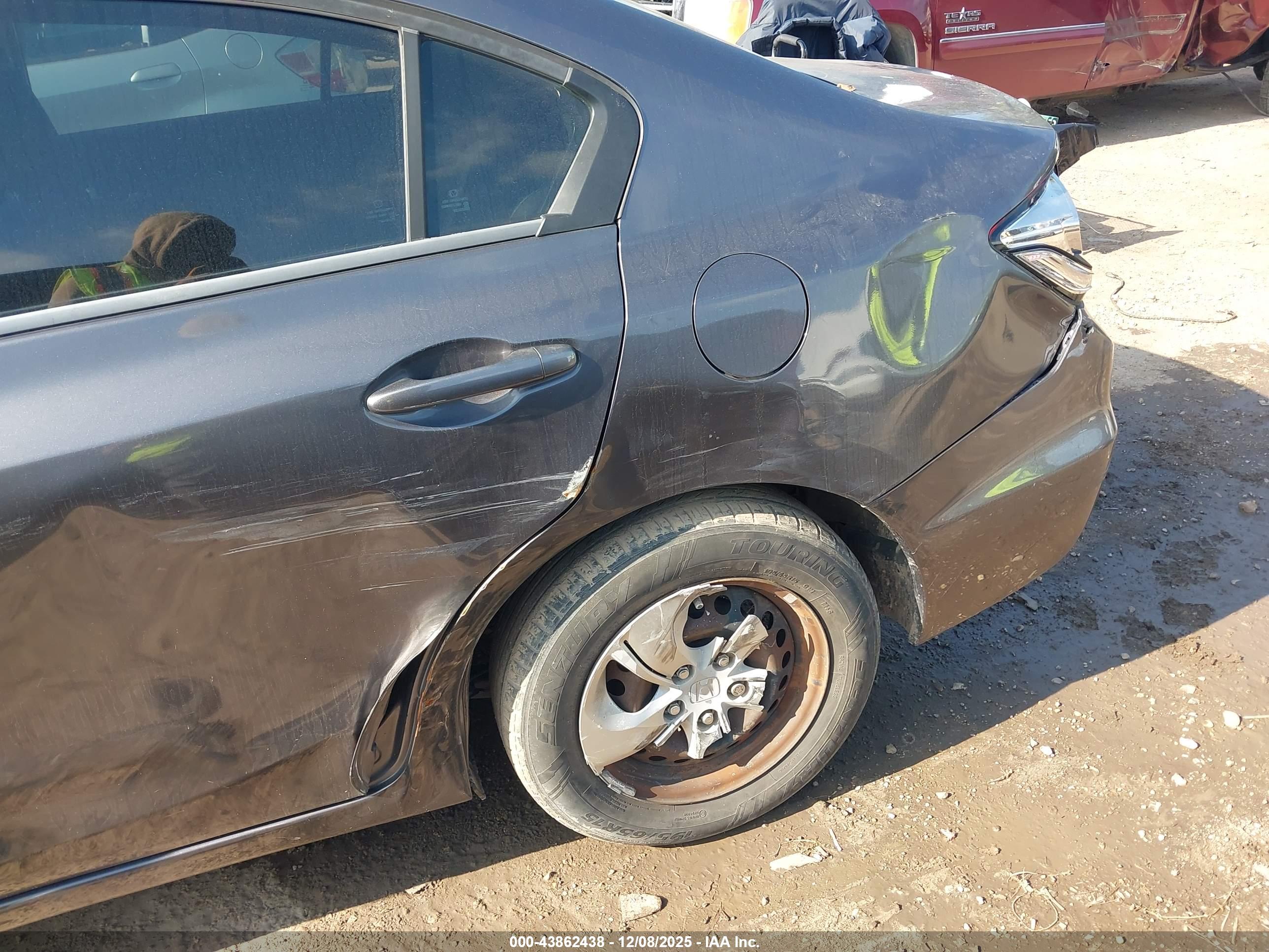 HONDA CIVIC image 6