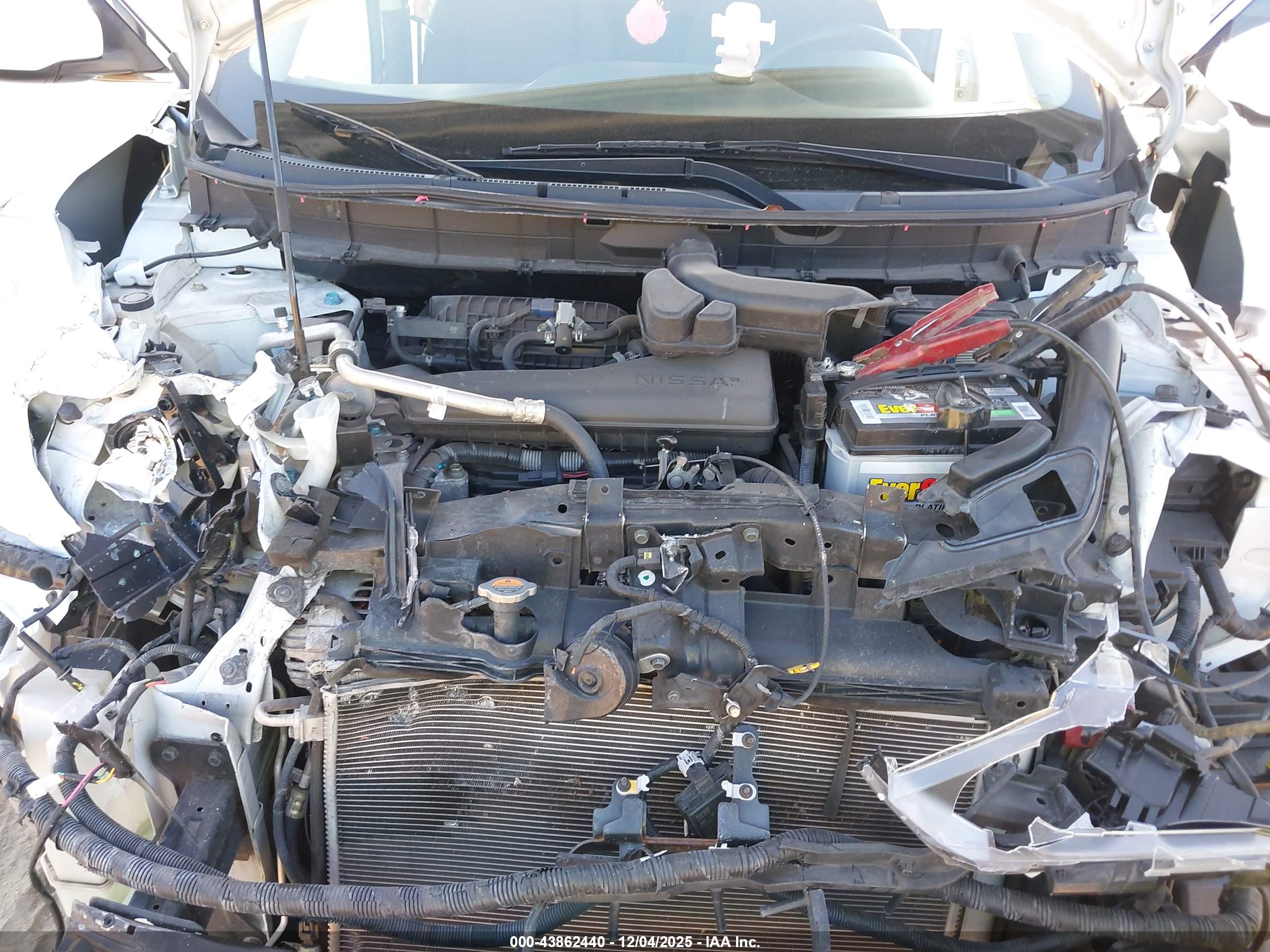 NISSAN ROGUE image 10