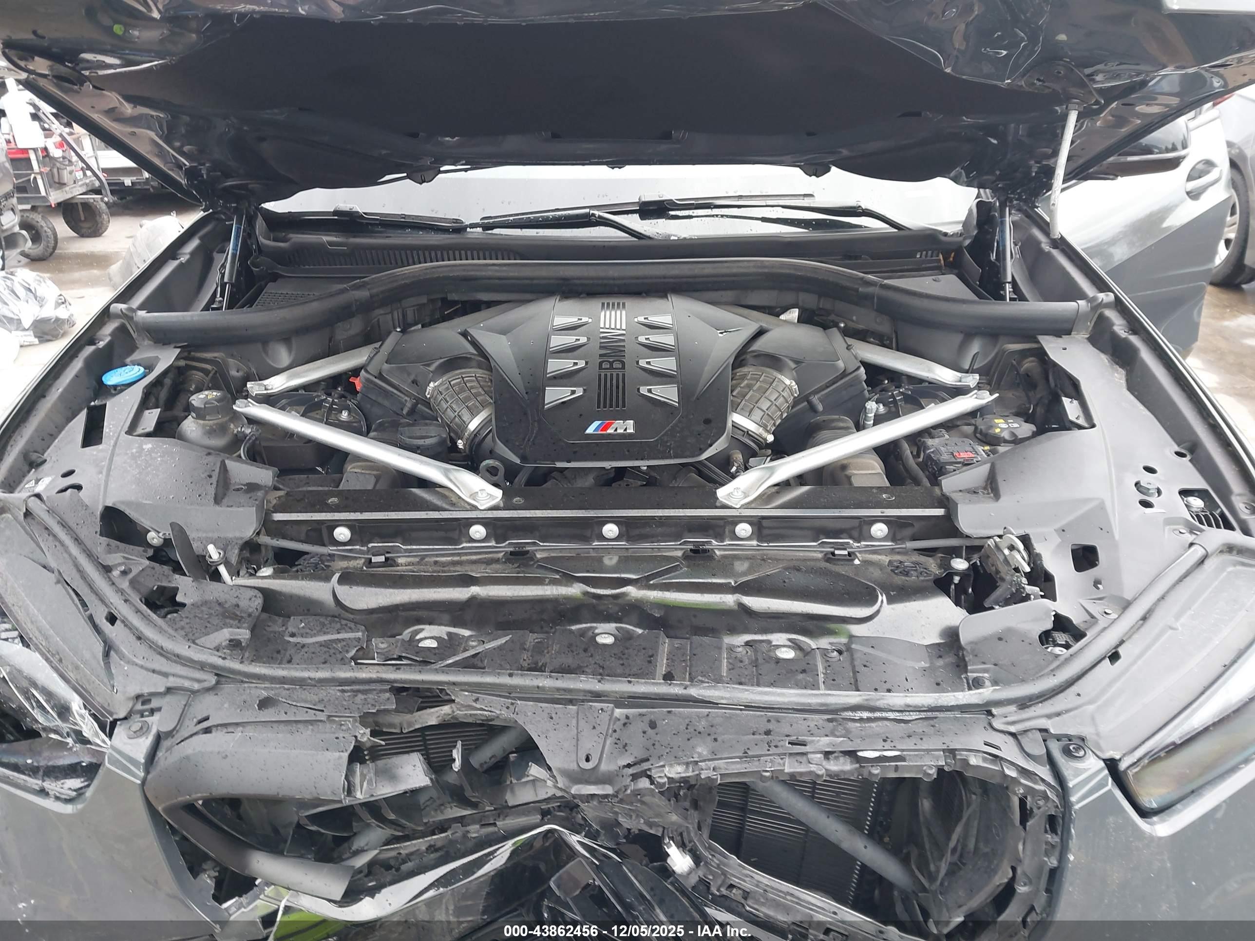 BMW X5 image 10