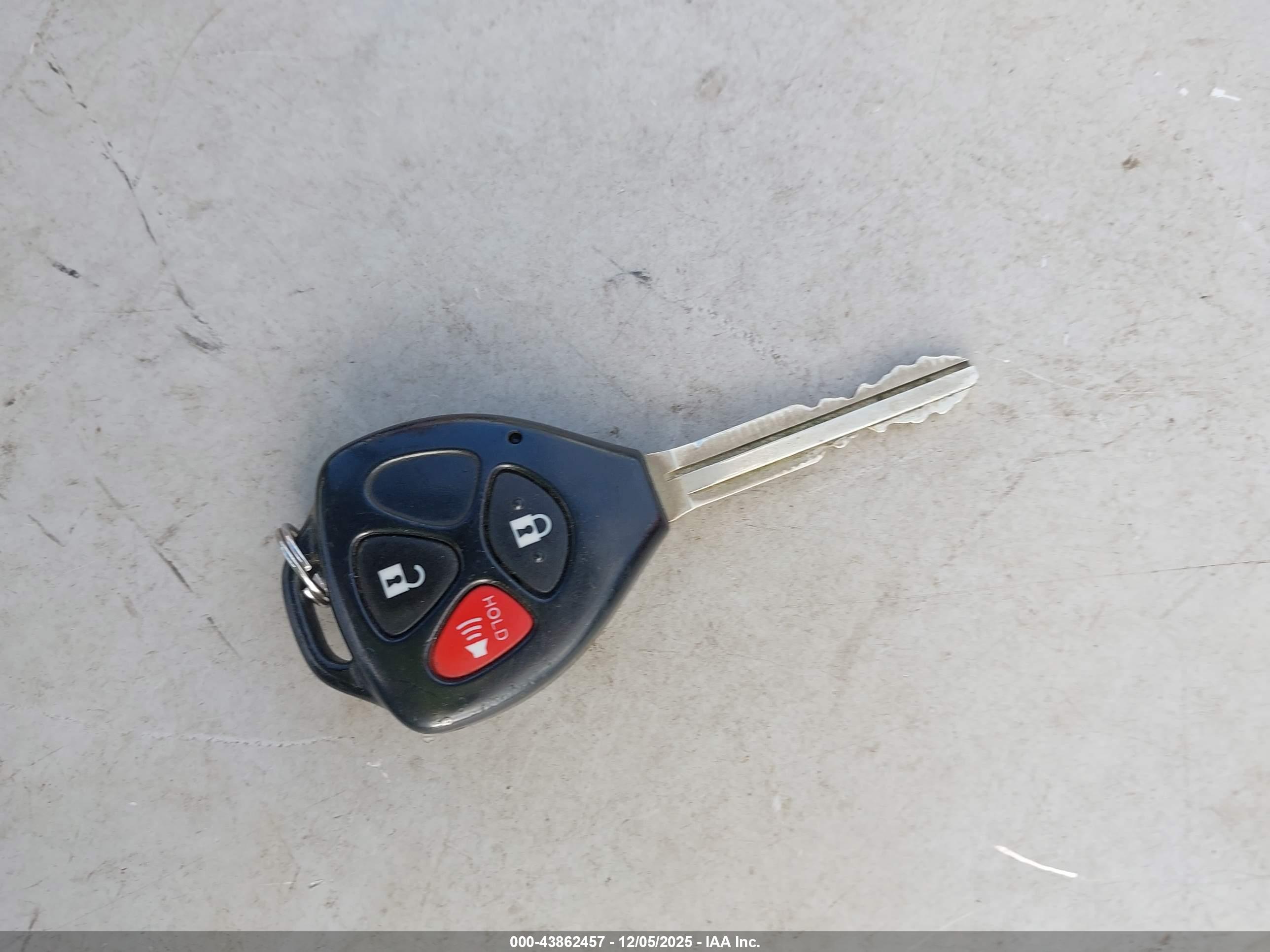 TOYOTA 4RUNNER image 11