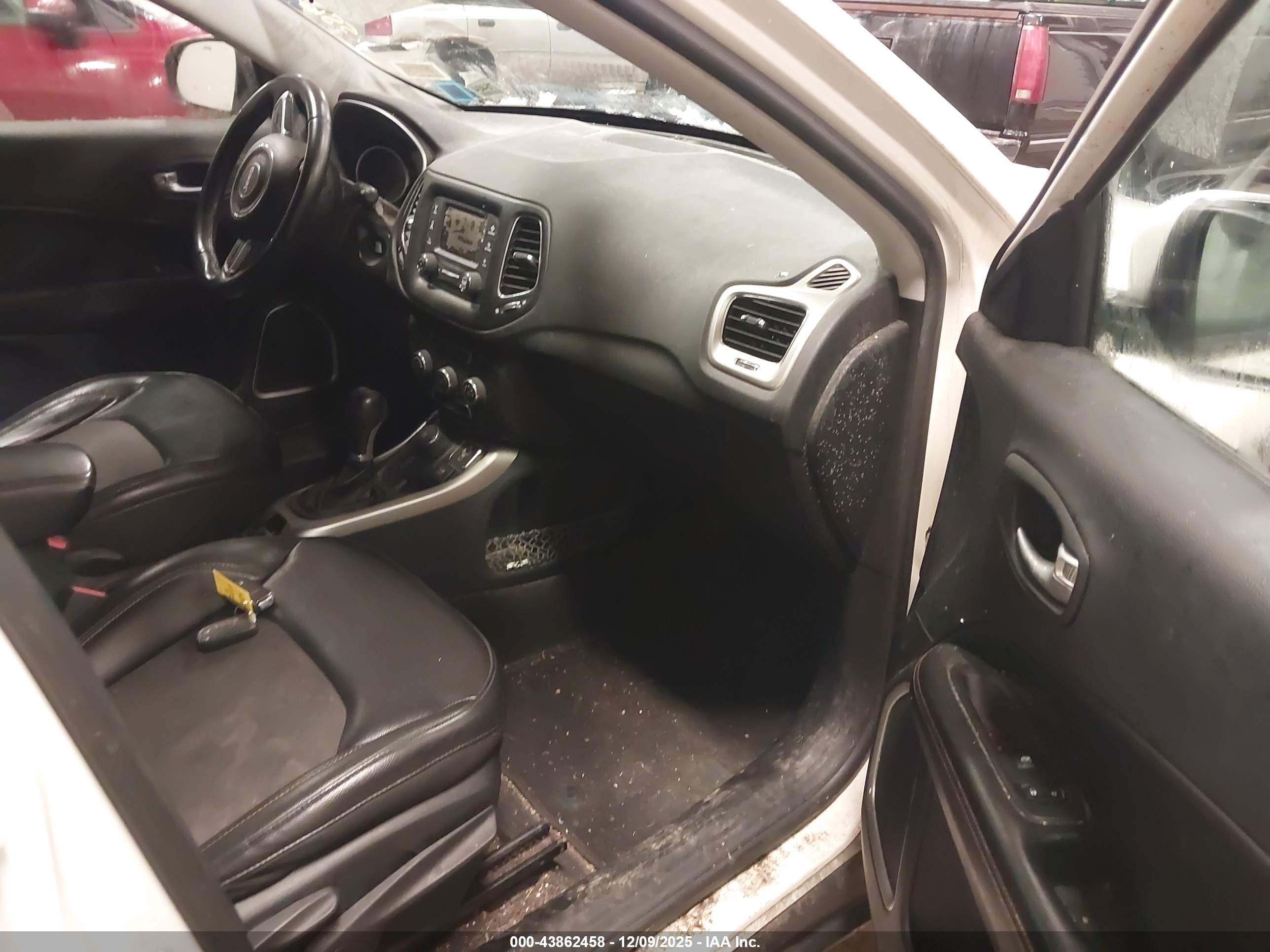 JEEP COMPASS image 5