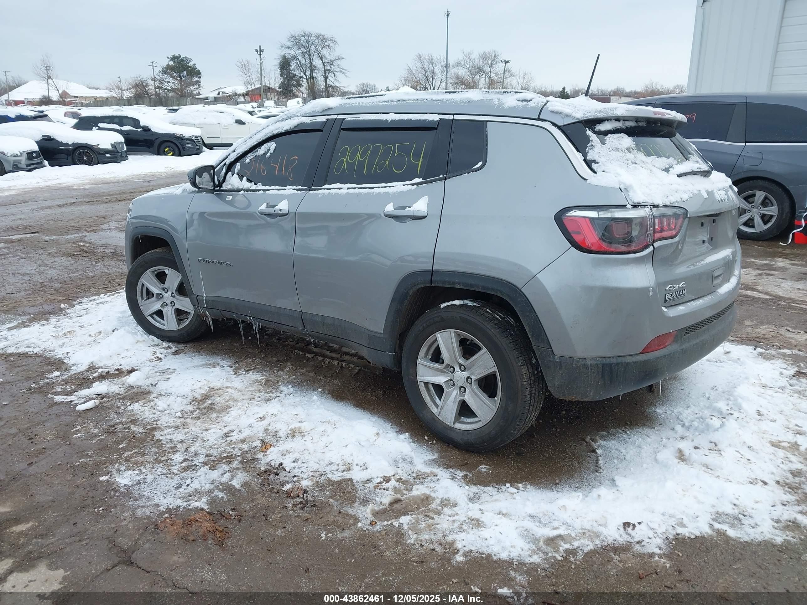 JEEP COMPASS image 3