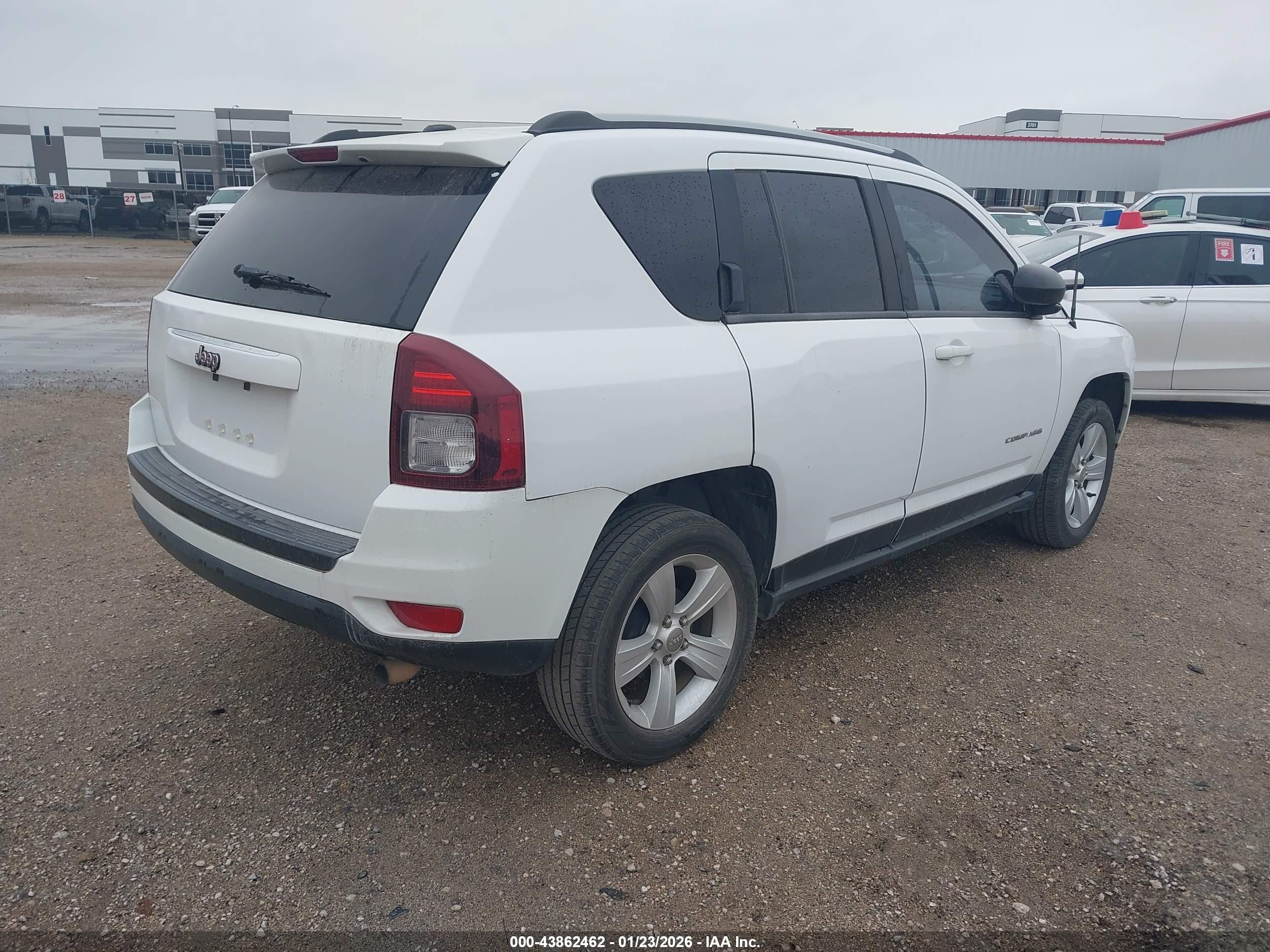 JEEP COMPASS image 4