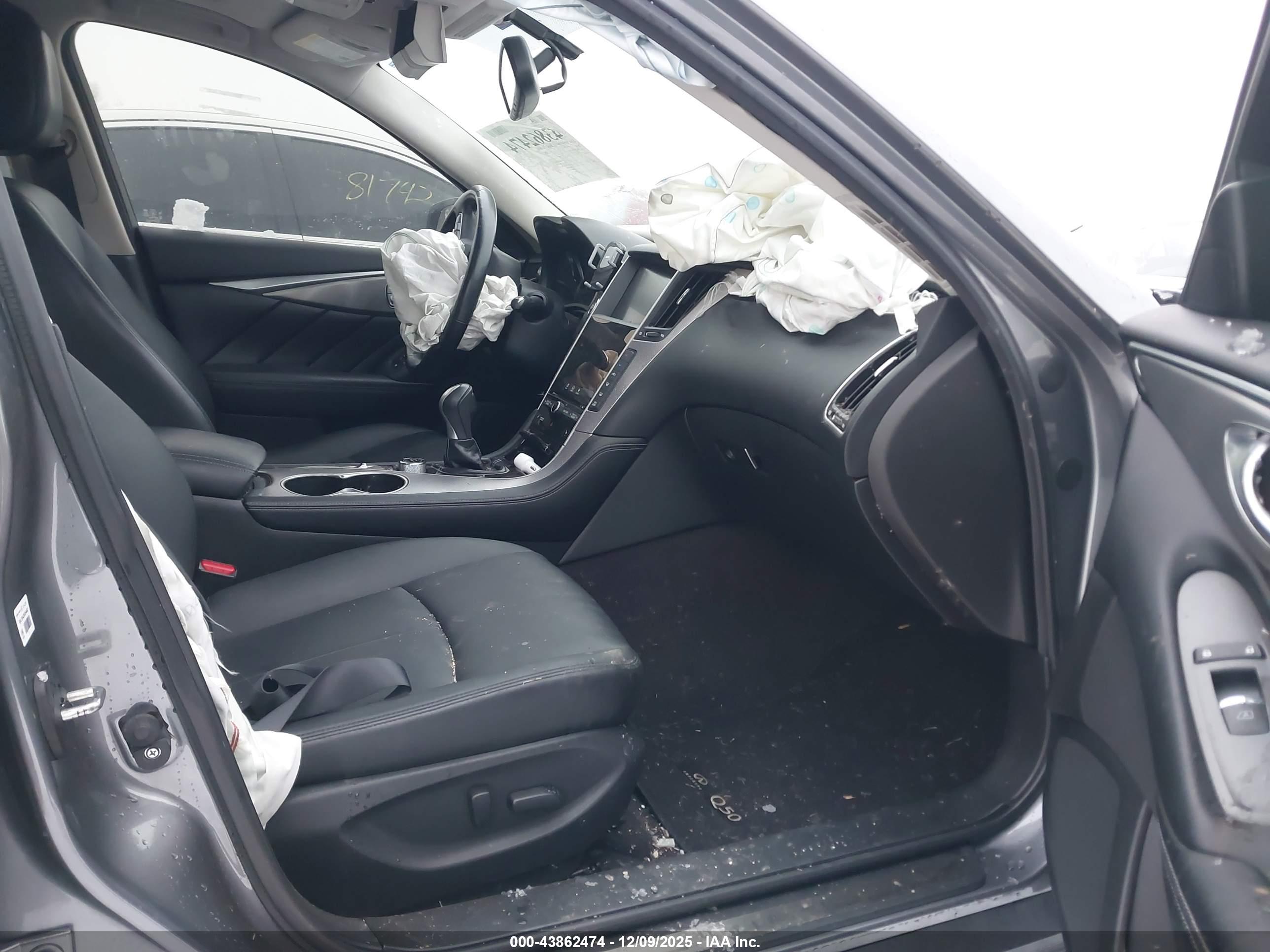INFINITI Q50 image 5