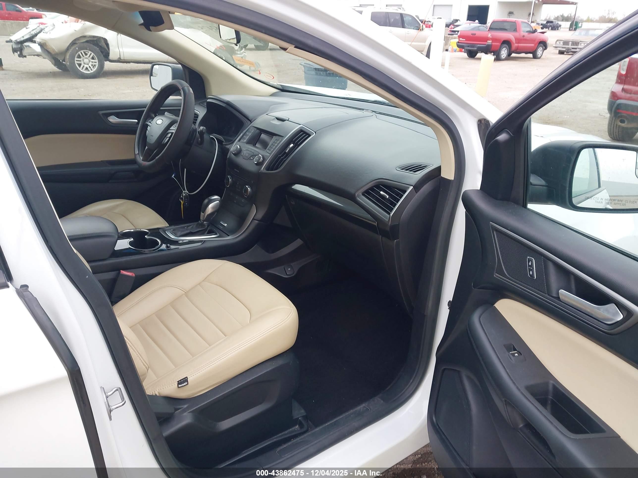 FORD EDGE image 5