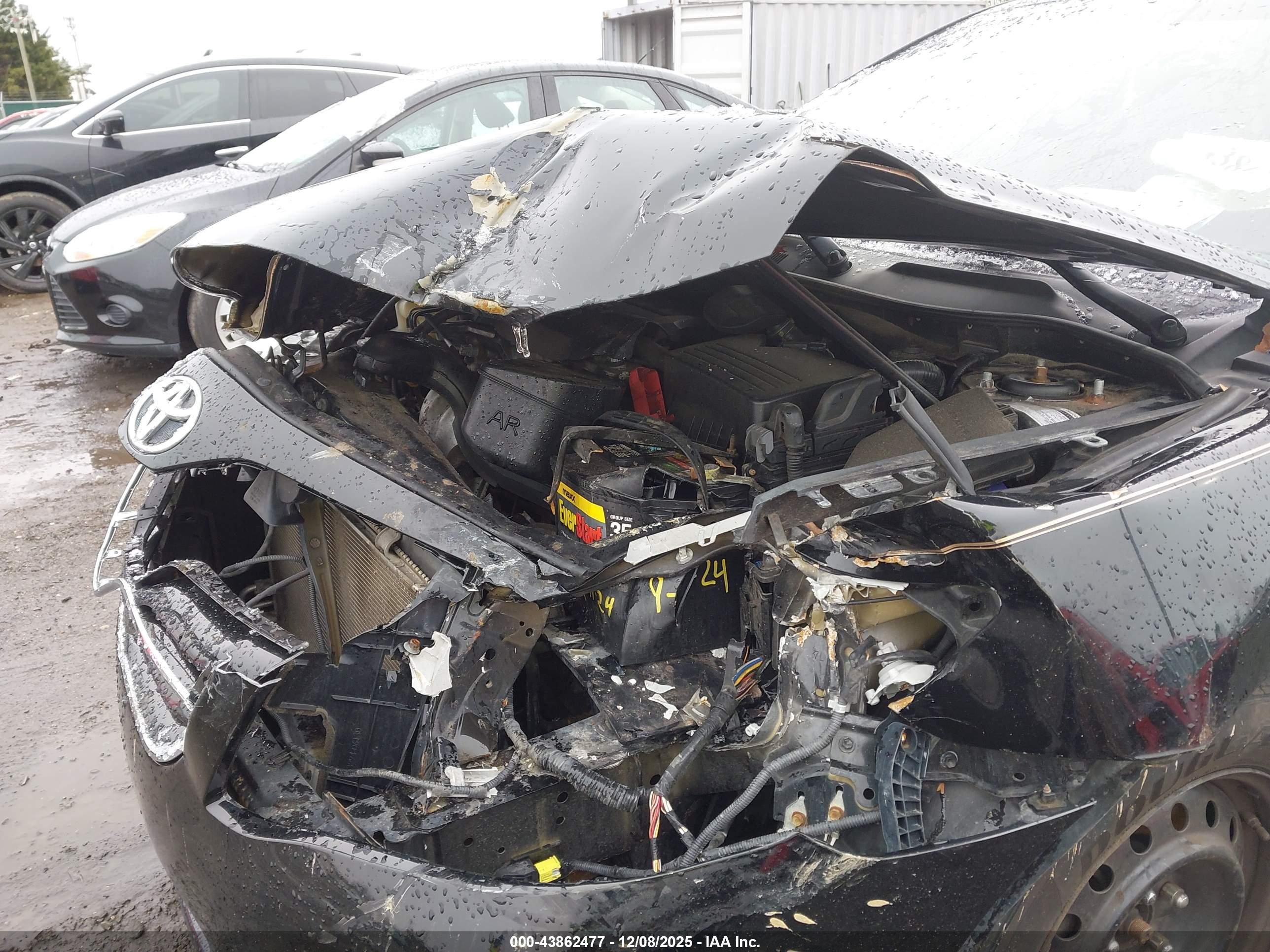 TOYOTA CAMRY image 6