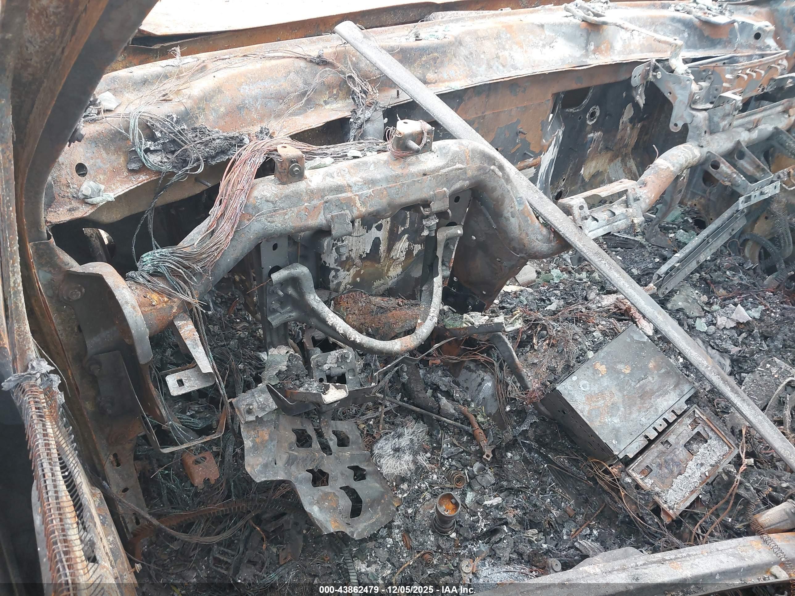 GMC YUKON image 7