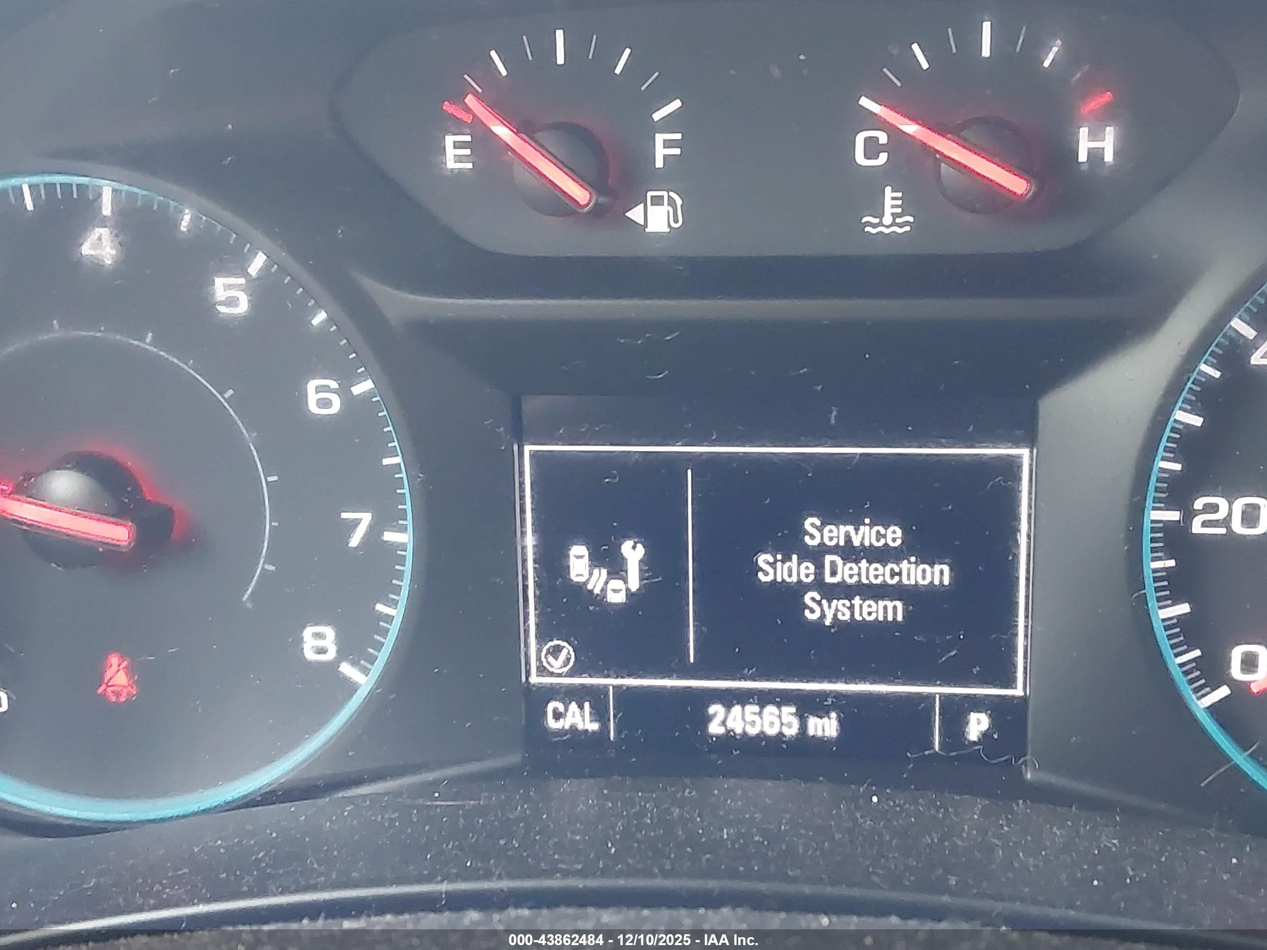 CHEVROLET EQUINOX image 7