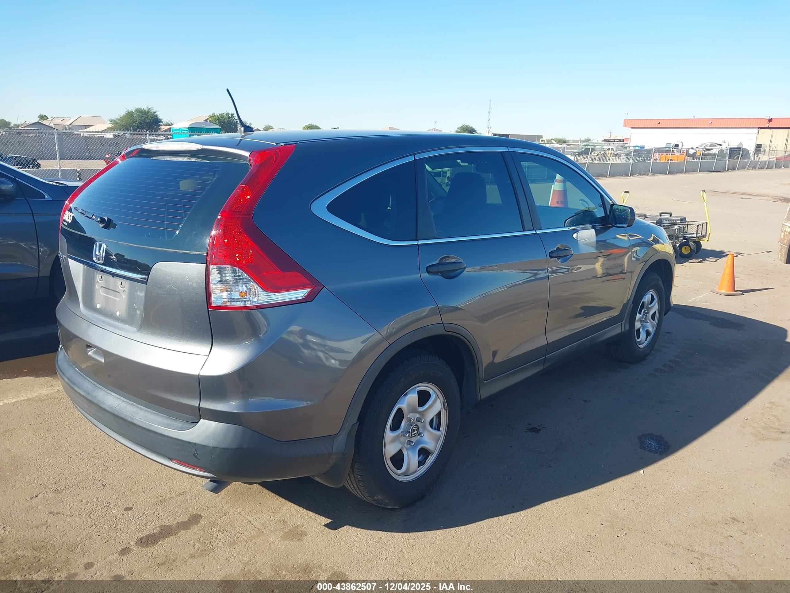 HONDA CR-V image 4