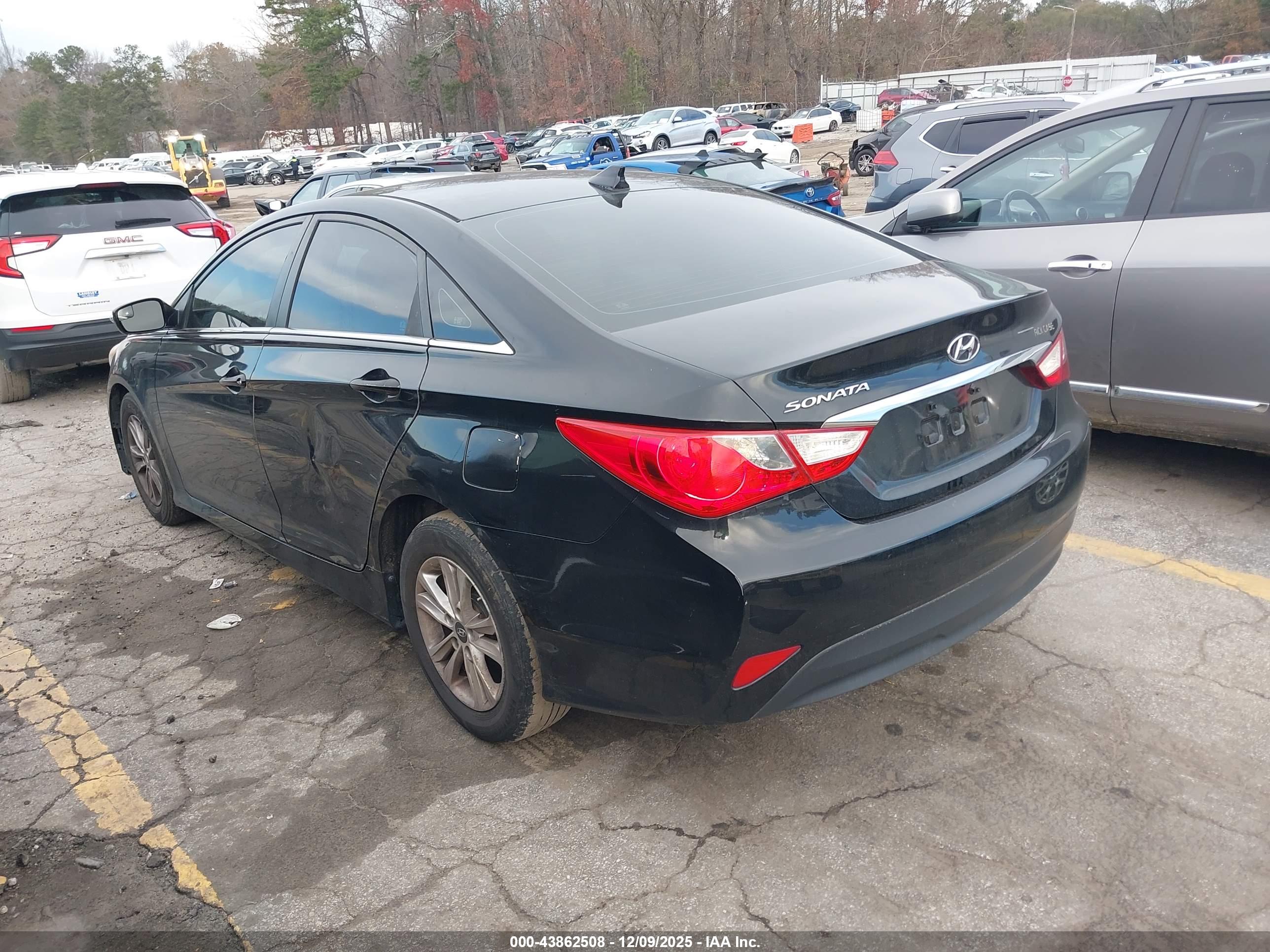 HYUNDAI SONATA image 3