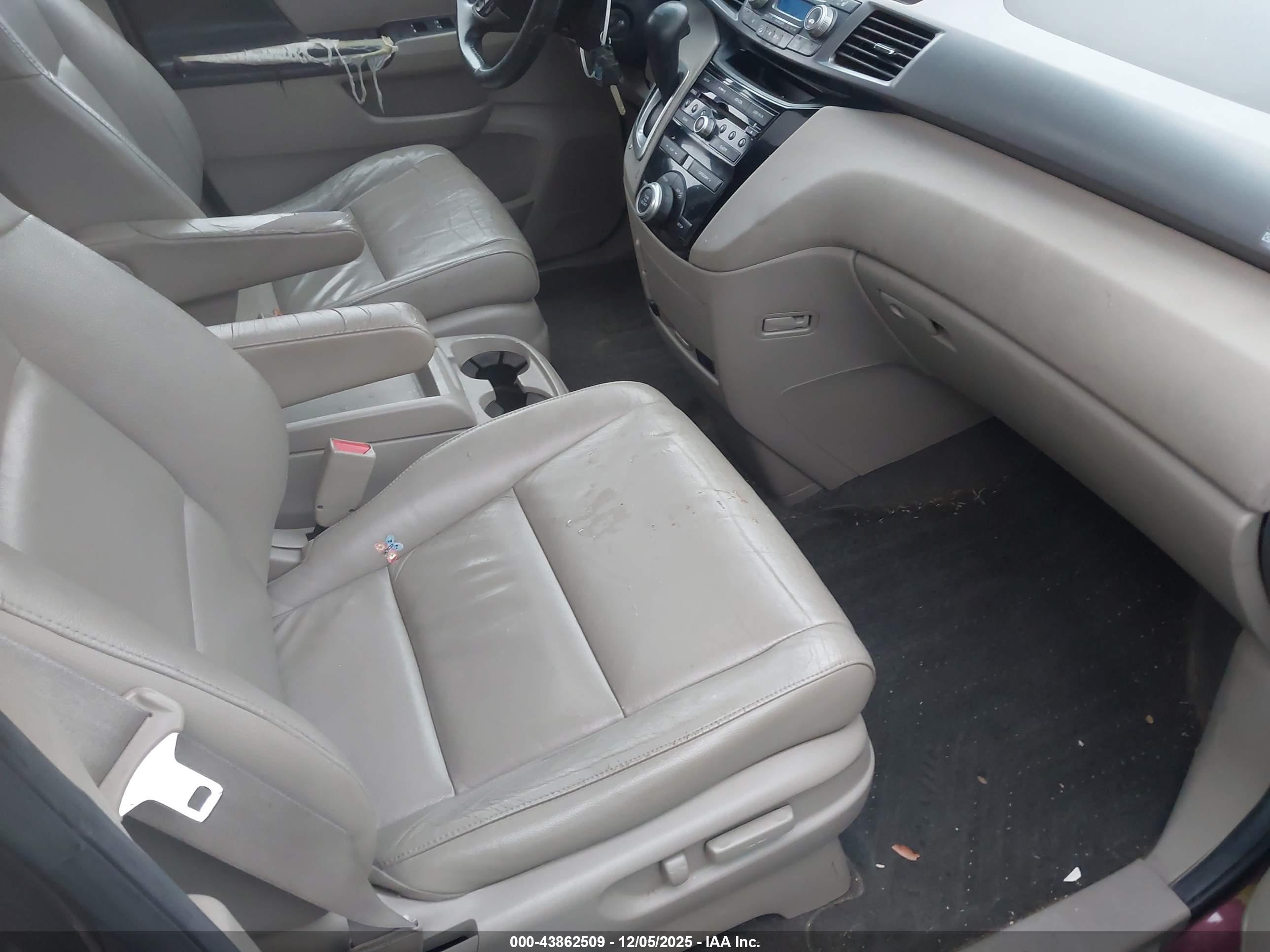 HONDA ODYSSEY image 5